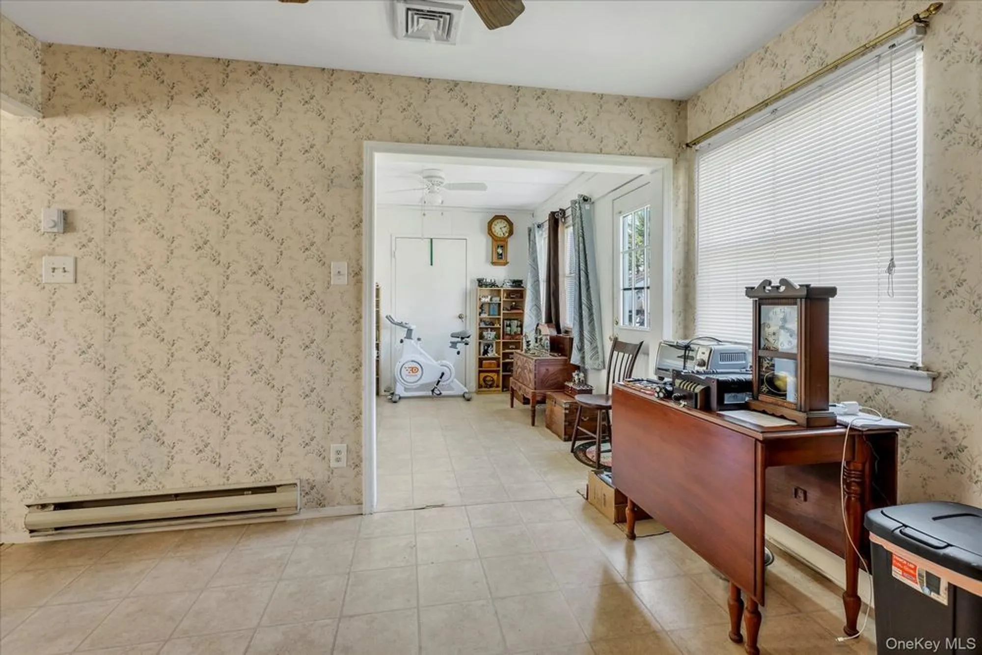 Property Slideshow image 6 of 14 | 141 forge ln, Coram, NY, 11727