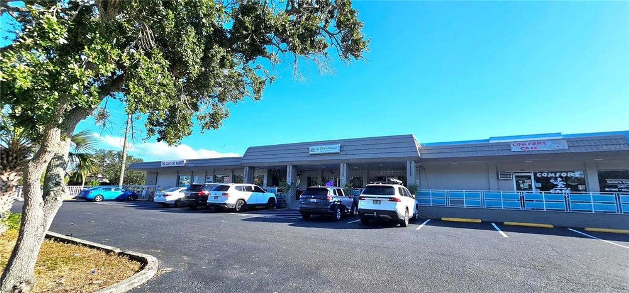 Property Slideshow image 36 of 43 | 2960 59th st 202, Gulfport, FL, 33707