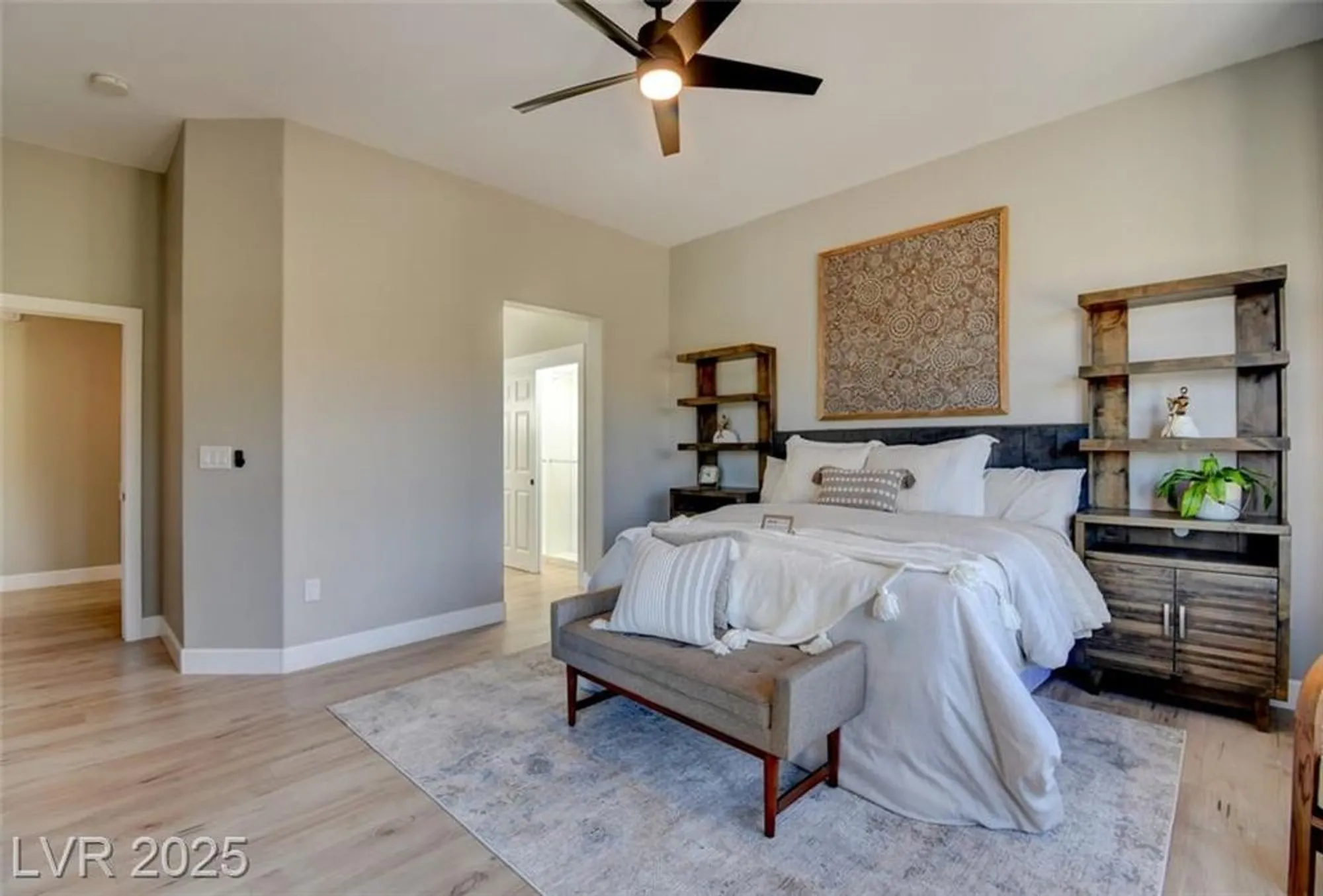 Property Slideshow image 29 of 42 | 10720 back plains dr, Las Vegas, NV, 89134