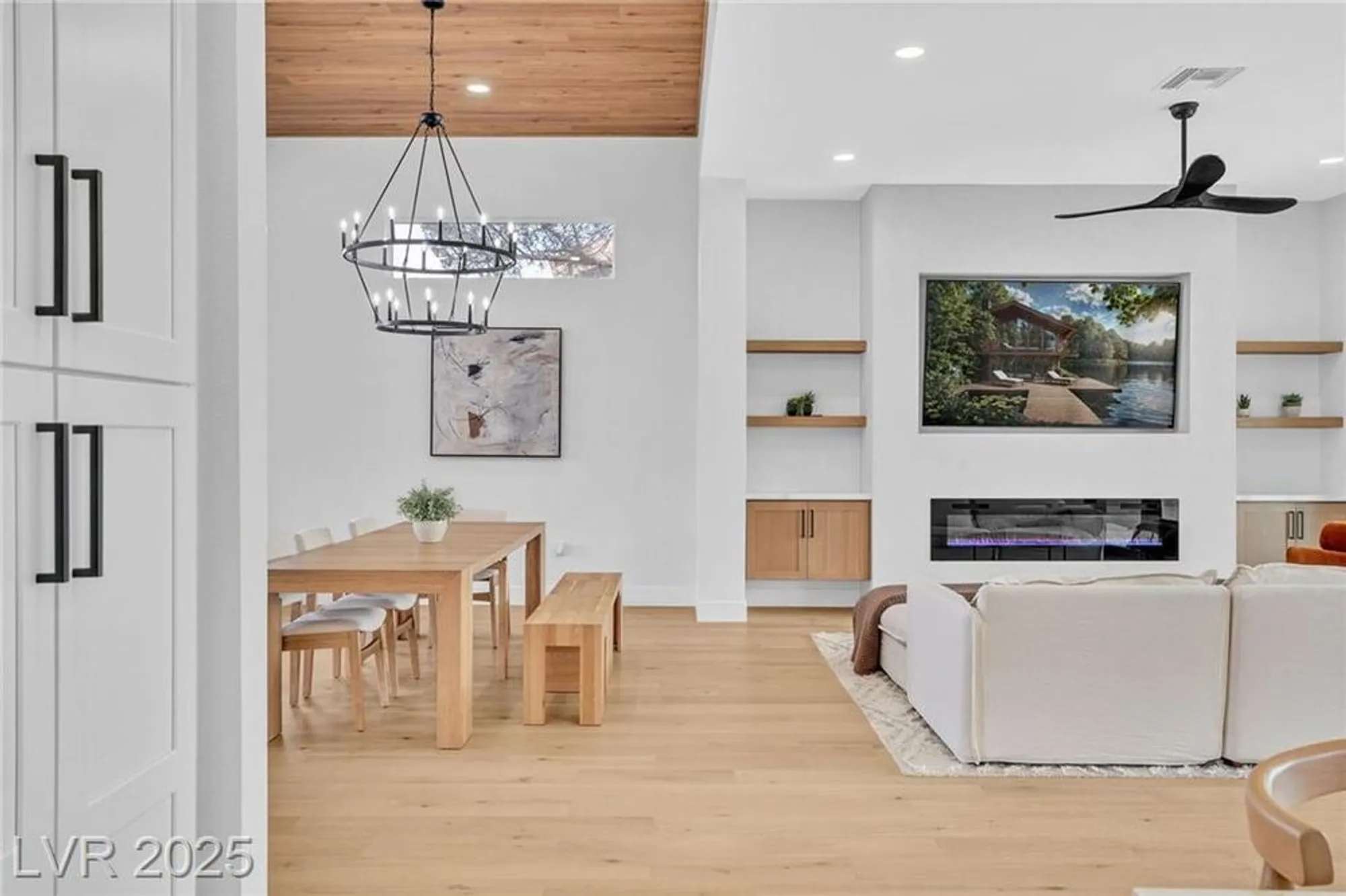 Property Slideshow image 16 of 69 | 8713 litchfield ave, Las Vegas, NV, 89134