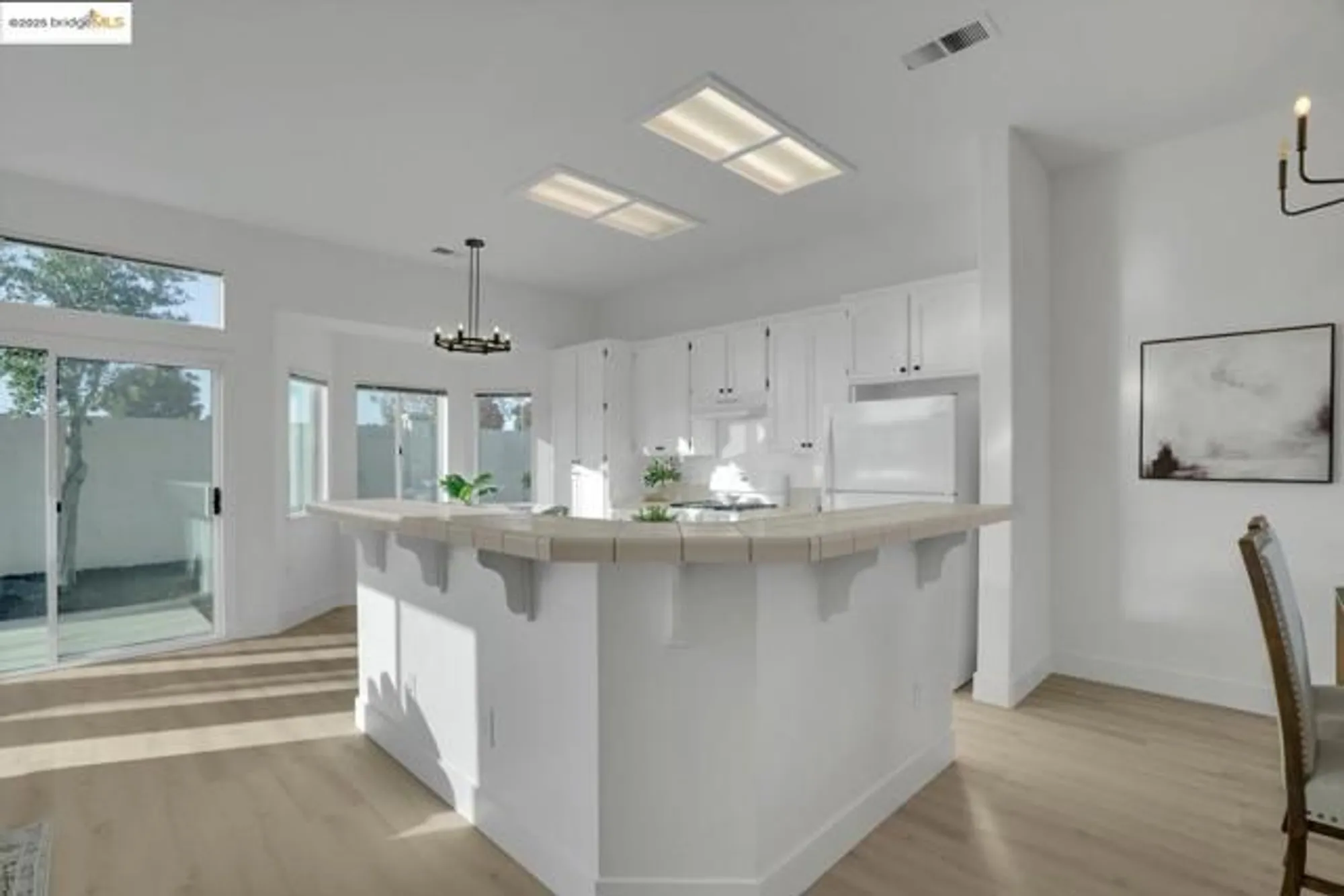 Property Slideshow image 7 of 44 | 1898 crispin dr, Brentwood, CA, 94513