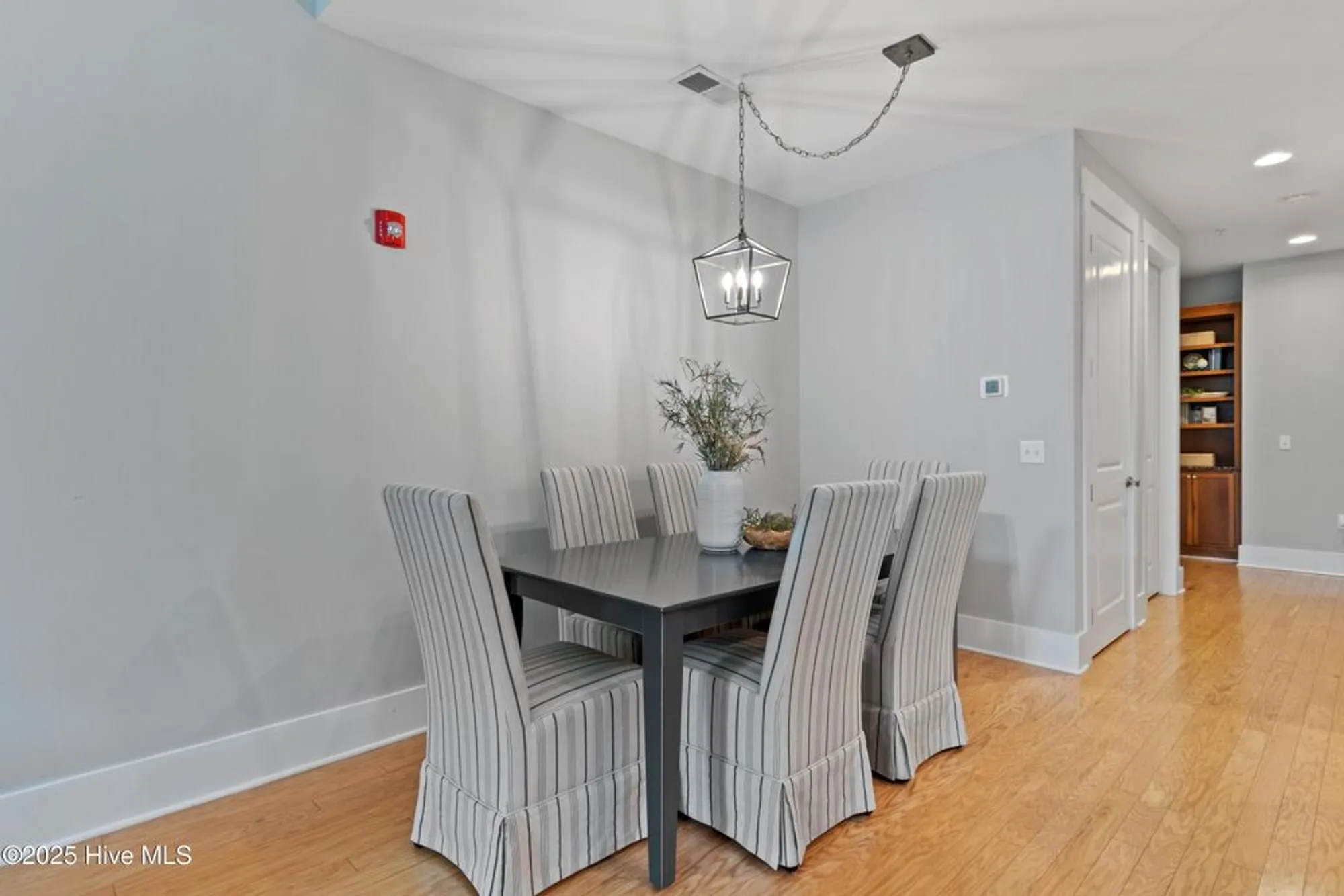 Property Slideshow image 13 of 61 | 2537 st james dr apt 303, Southport, NC, 28461