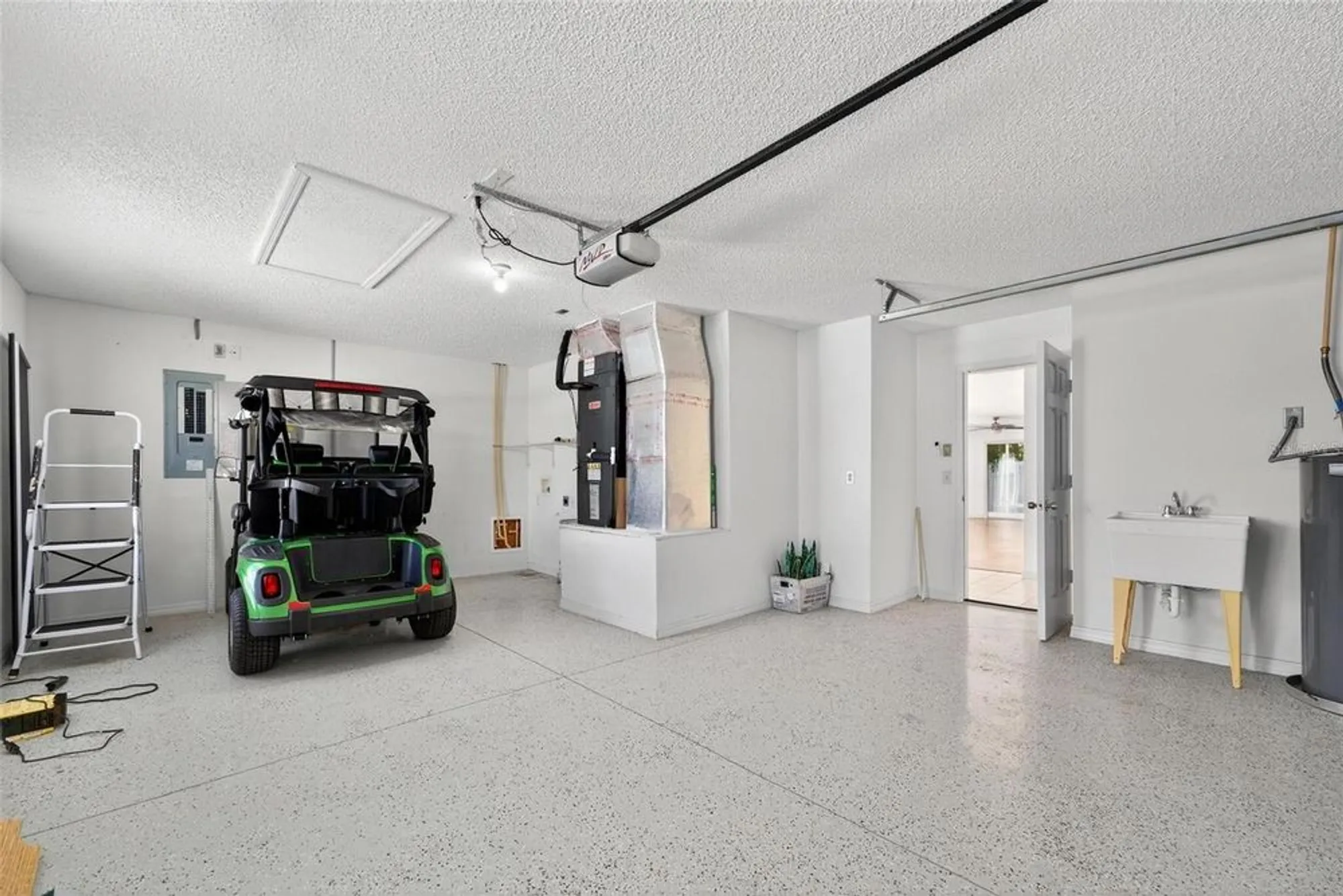 Property Slideshow image 56 of 57 | 2446 kenmore ln, The Villages, FL, 32162