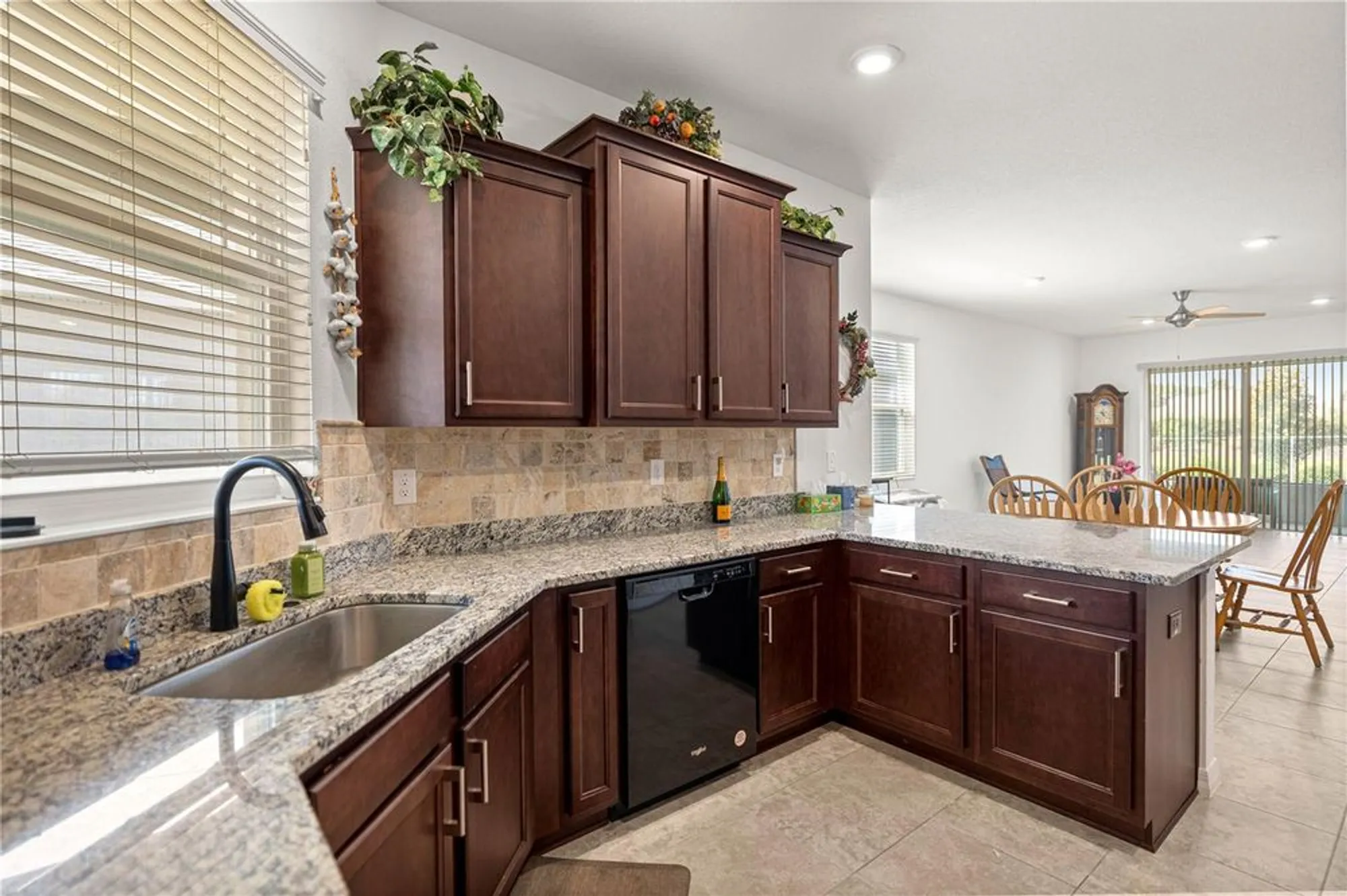 Property Slideshow image 11 of 25 | 7881 sw 89th loop, Ocala, FL, 34476