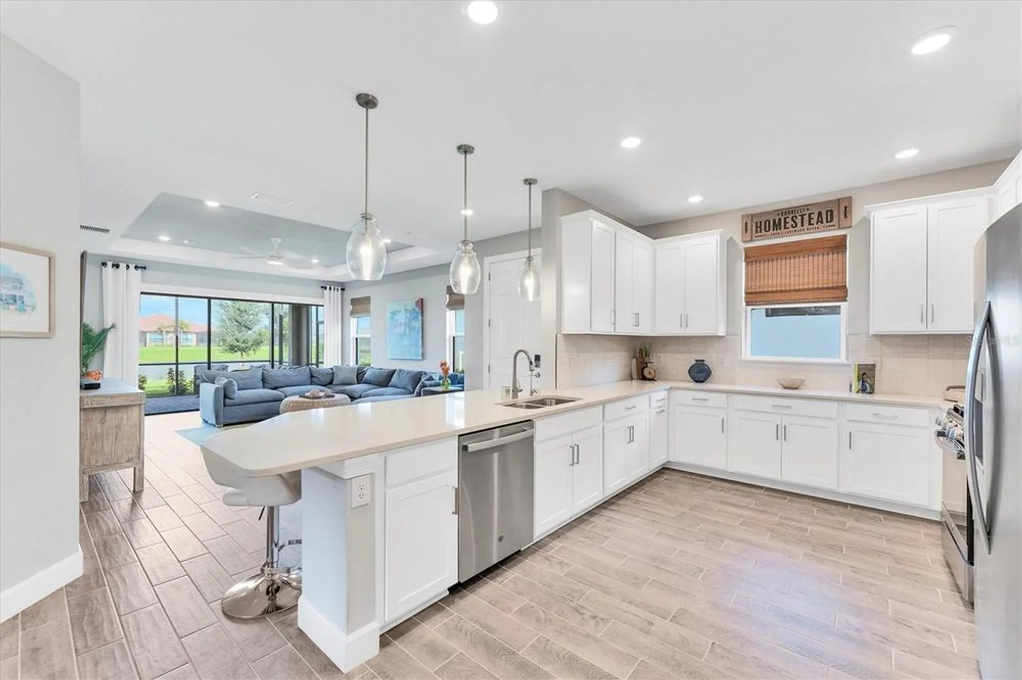 Property Slideshow image 15 of 99 | 3025 veneto ct, Bradenton, FL, 34211