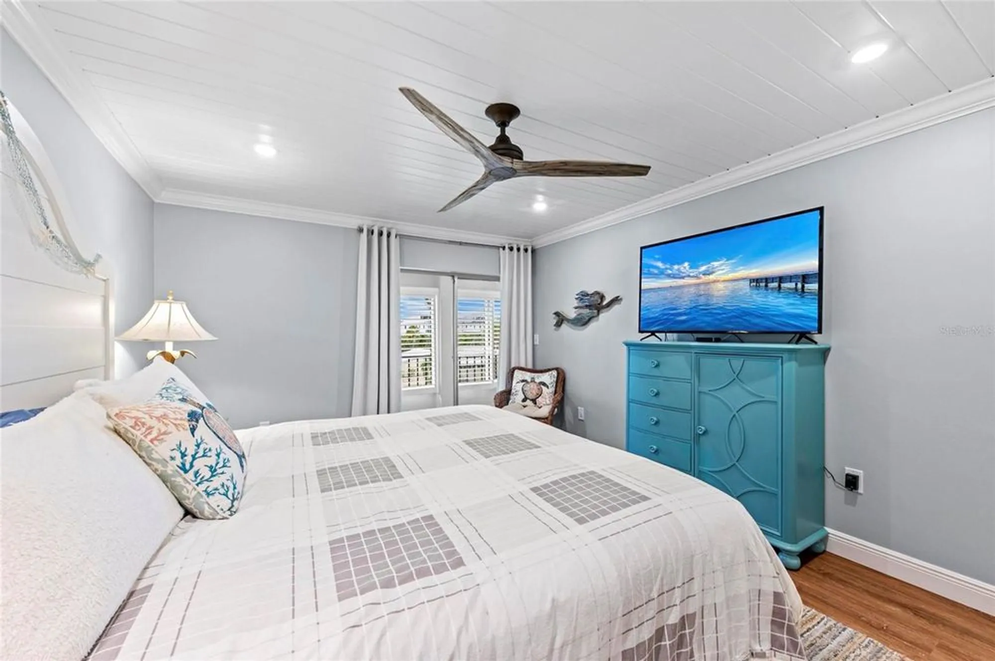 Property Slideshow image 25 of 55 | 101 whispering sands dr apt 307, Sarasota, FL, 34242