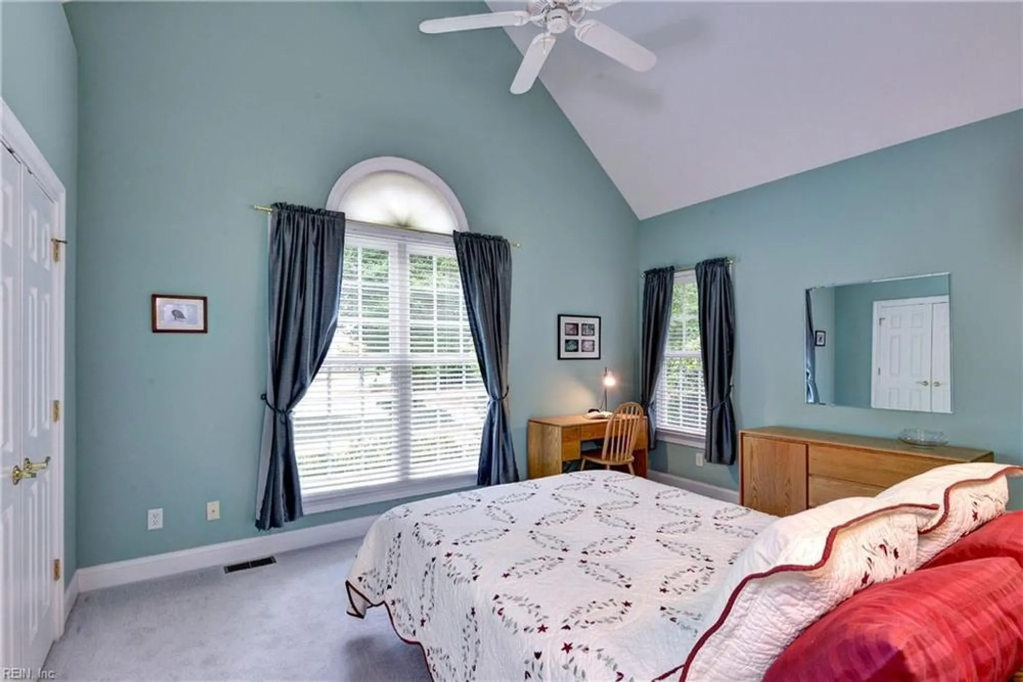 Property Slideshow image 23 of 36 | 200 cruden bay, Williamsburg, VA, 23188