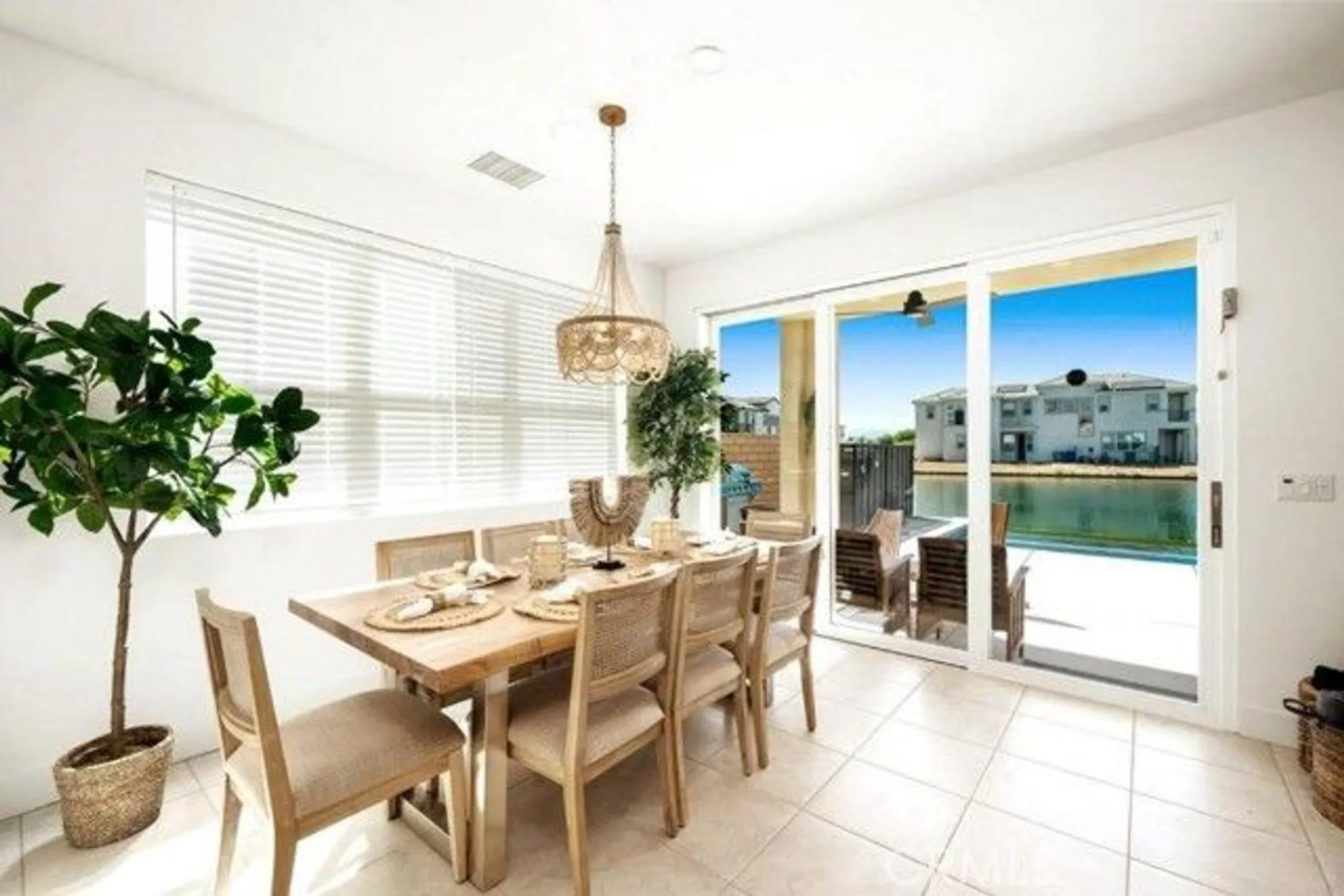 Property Slideshow image 7 of 40 | 84675 lago breeza dr, Indio, CA, 92203