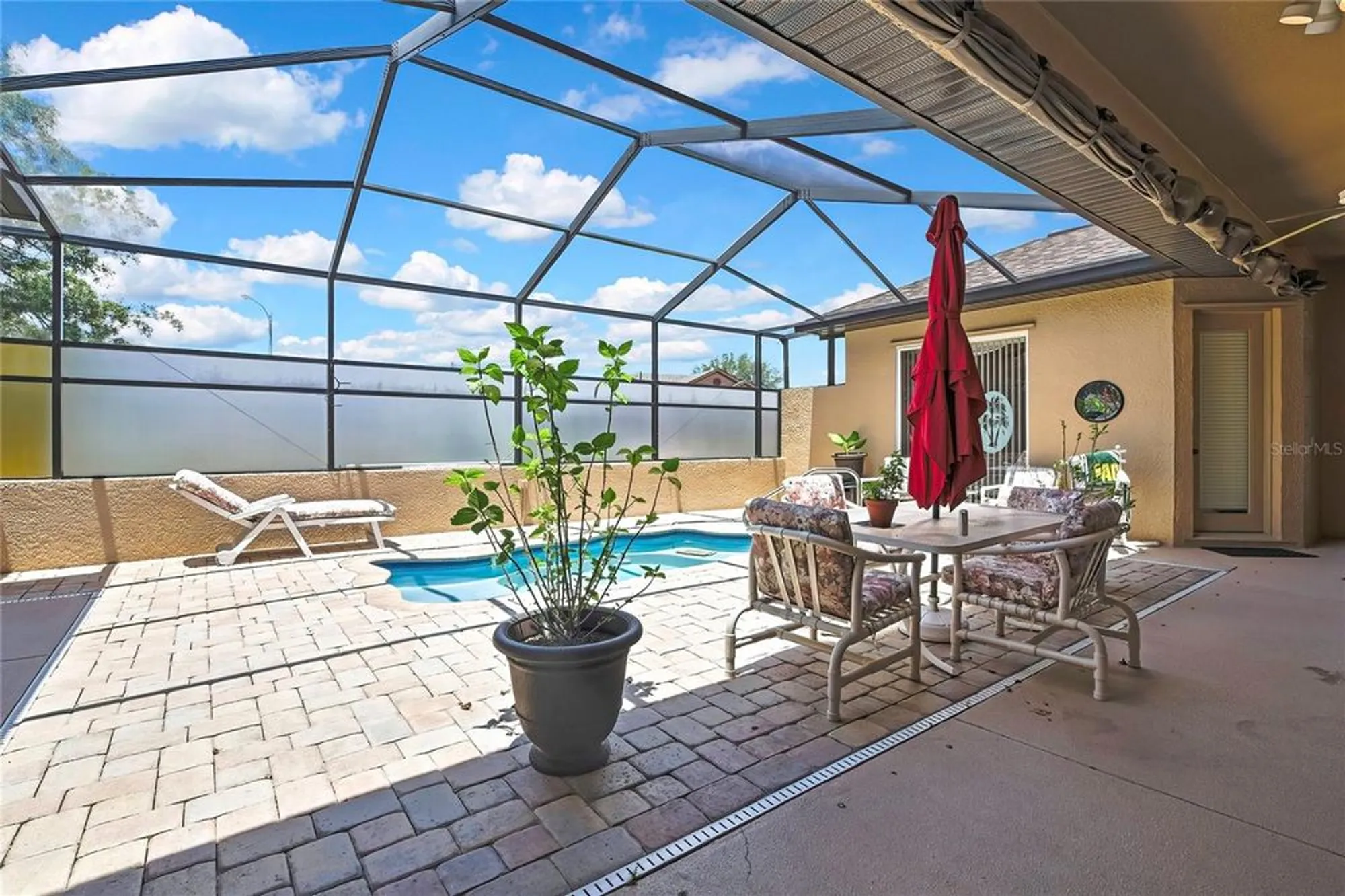 Property Slideshow image 10 of 44 | 10155 duffy cir, Weeki Wachee, FL, 34613