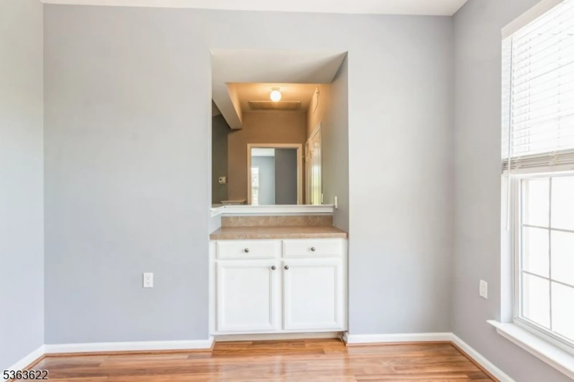 Property Slideshow image 19 of 28 | 2305 courtney ln, Somerset, NJ, 08873