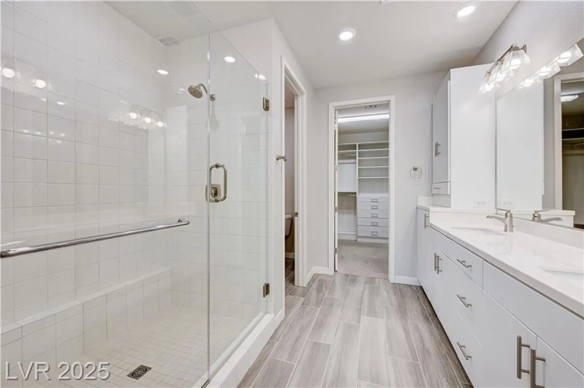 Property Slideshow image 14 of 51 | 4274 solace st, Las Vegas, NV, 89135