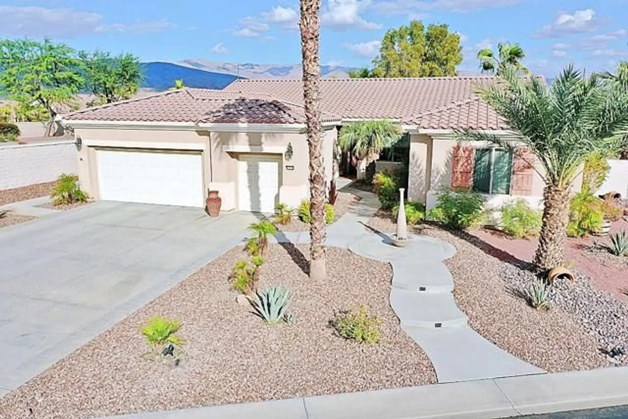 Property Slideshow image 42 of 113 | 80372 camino san lucas, Indio, CA, 92203