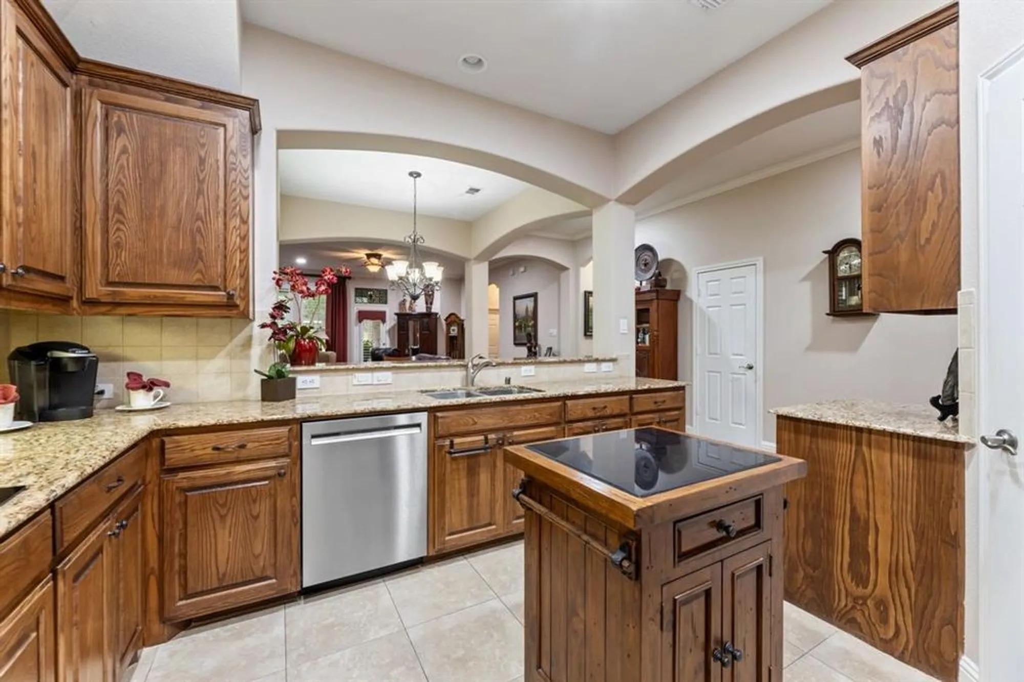 Property Slideshow image 16 of 38 | 749 barton springs dr, Fairview, TX, 75069