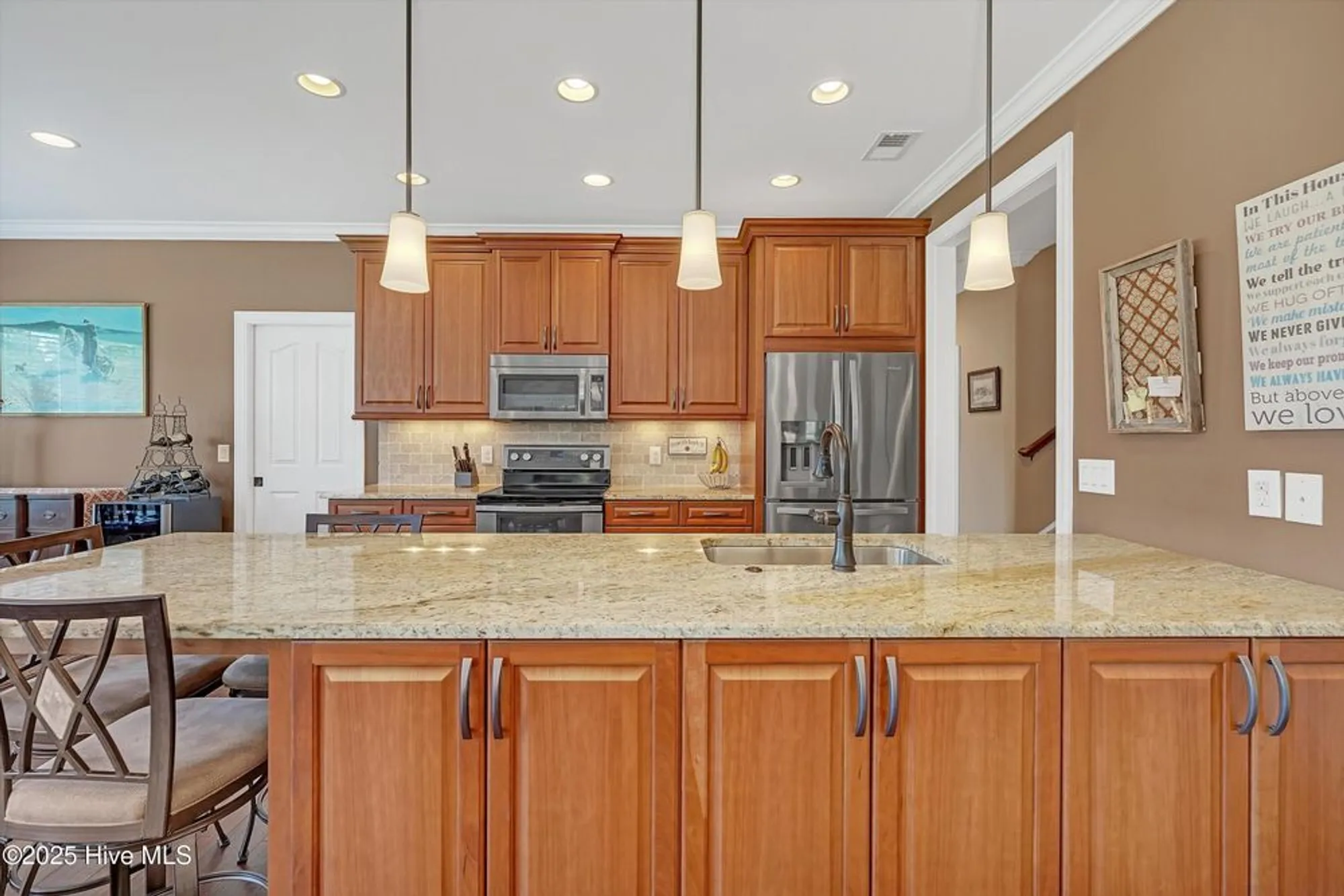 Property Slideshow image 18 of 73 | 102 reflection ct, Ocean Isle Beach, NC, 28469