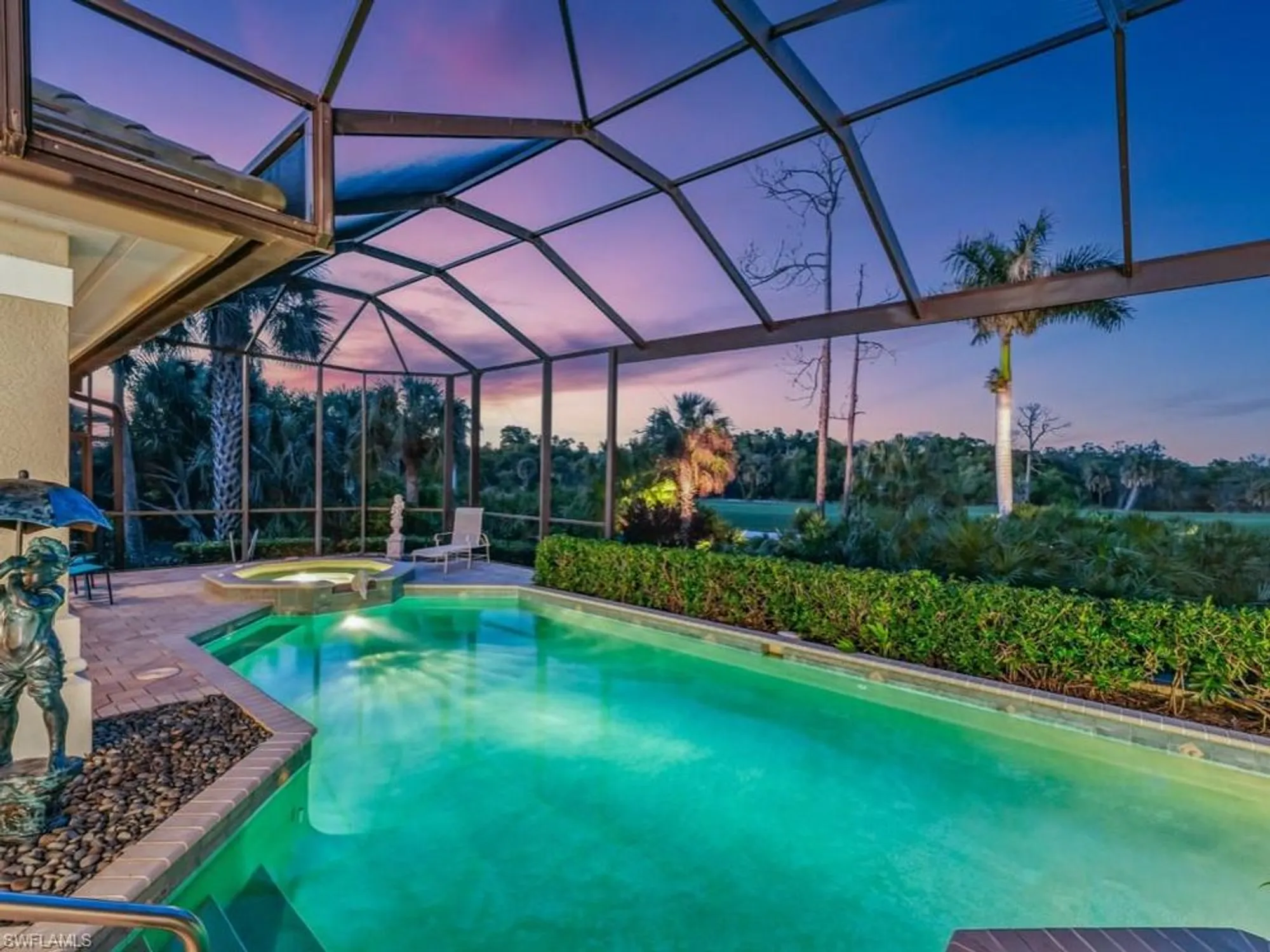 Property Slideshow image 35 of 48 | 3440 creekview dr, Bonita Springs, FL, 34134
