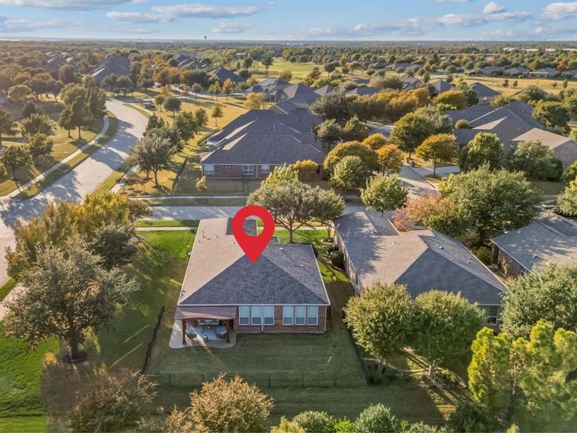 Property Slideshow image 26 of 39 | 7356 pasatiempo dr, Frisco, TX, 75036