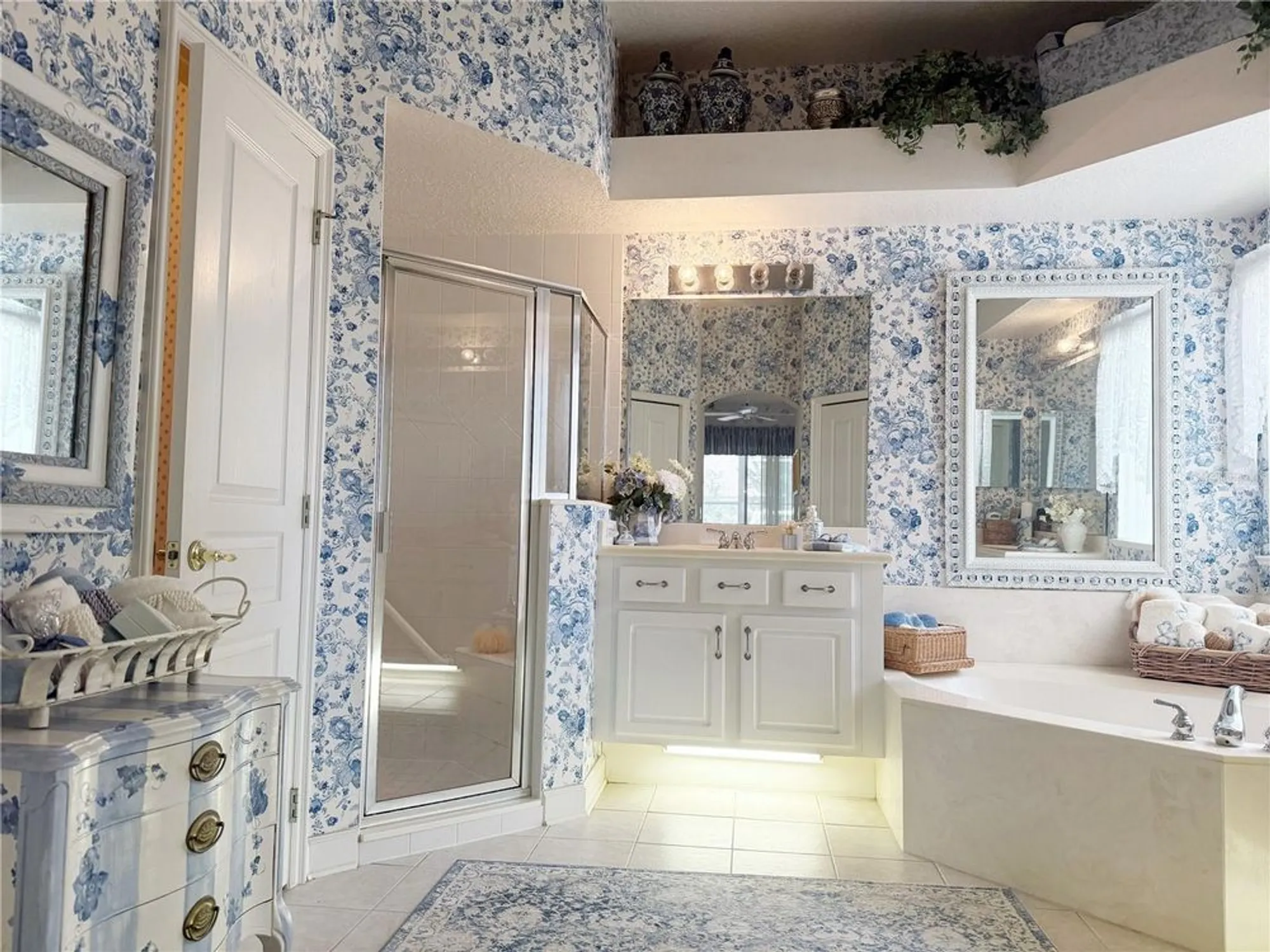 Property Slideshow image 21 of 54 | 2134 saint ives ct, Clermont, FL, 34711