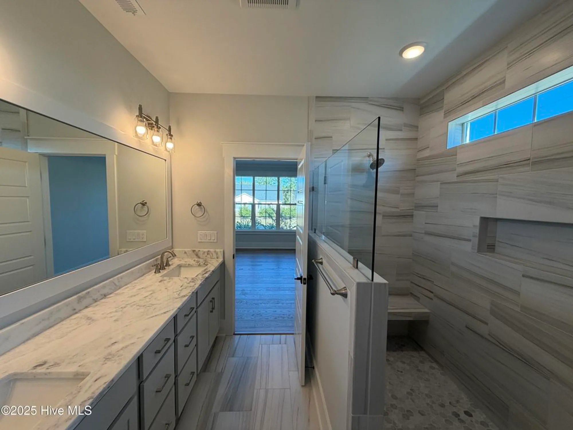 Property Slideshow image 44 of 70 | 7354 foxbriar dr, Leland, NC, 28451