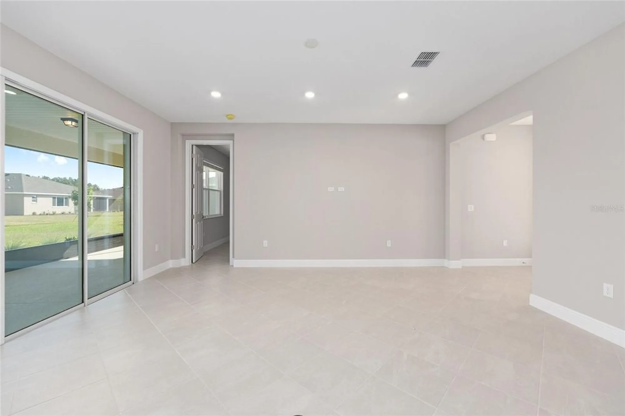 Property Slideshow image 11 of 41 | 10569 sw 98th pl, Ocala, FL, 34481