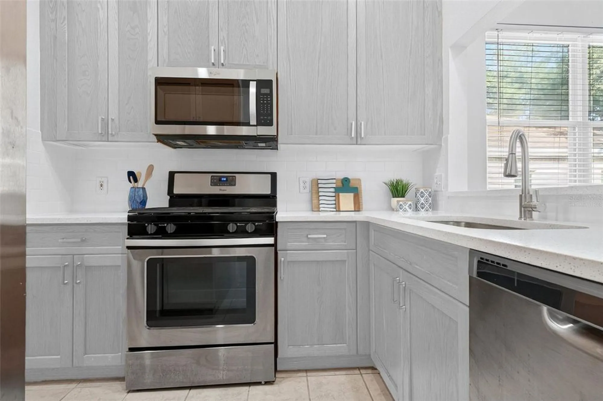 Property Slideshow image 38 of 40 | 791 wolf creek st, Clermont, FL, 34711