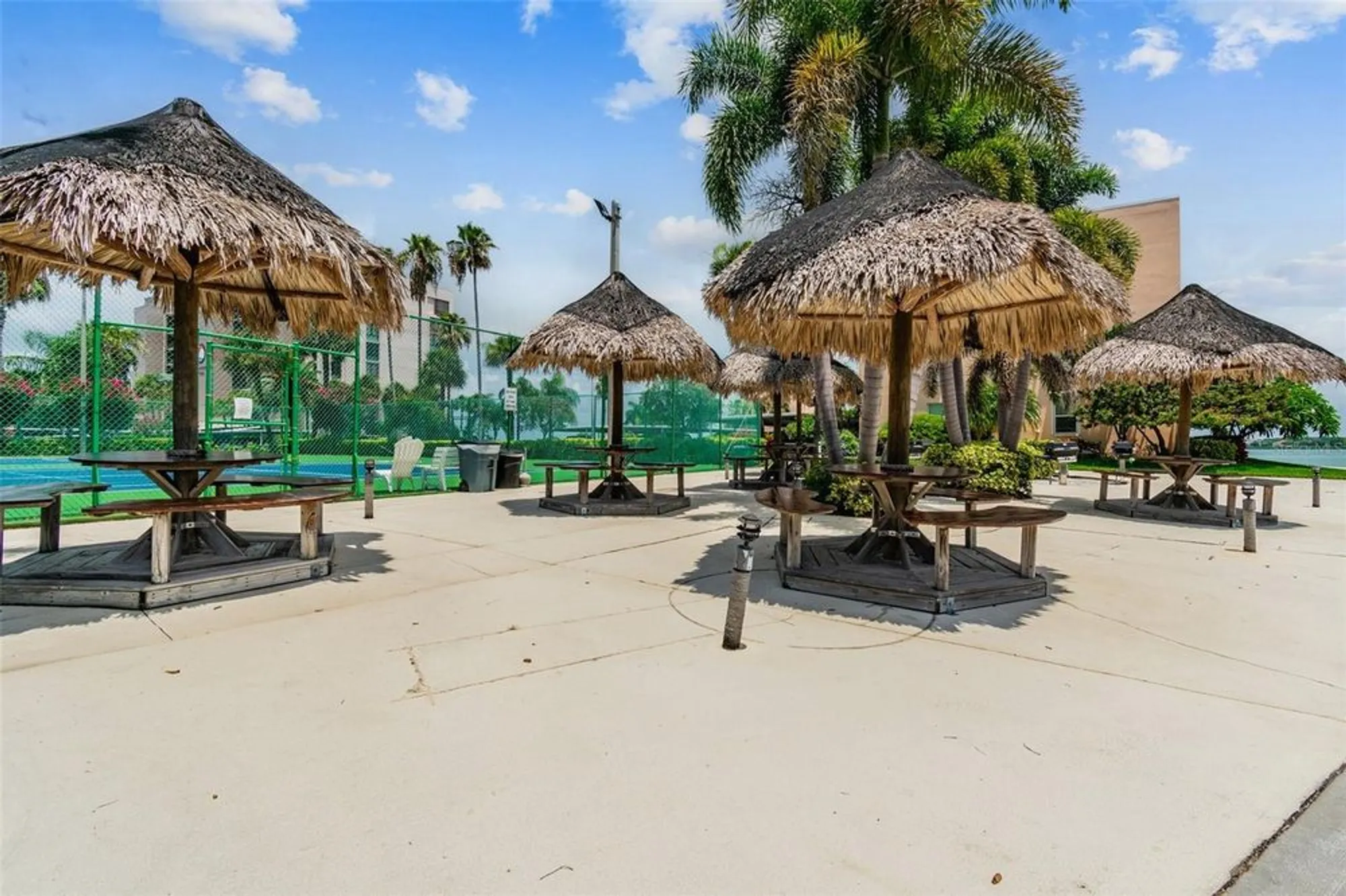 Property Slideshow image 69 of 93 | 7400 sun island dr 207, South Pasadena, FL, 33707