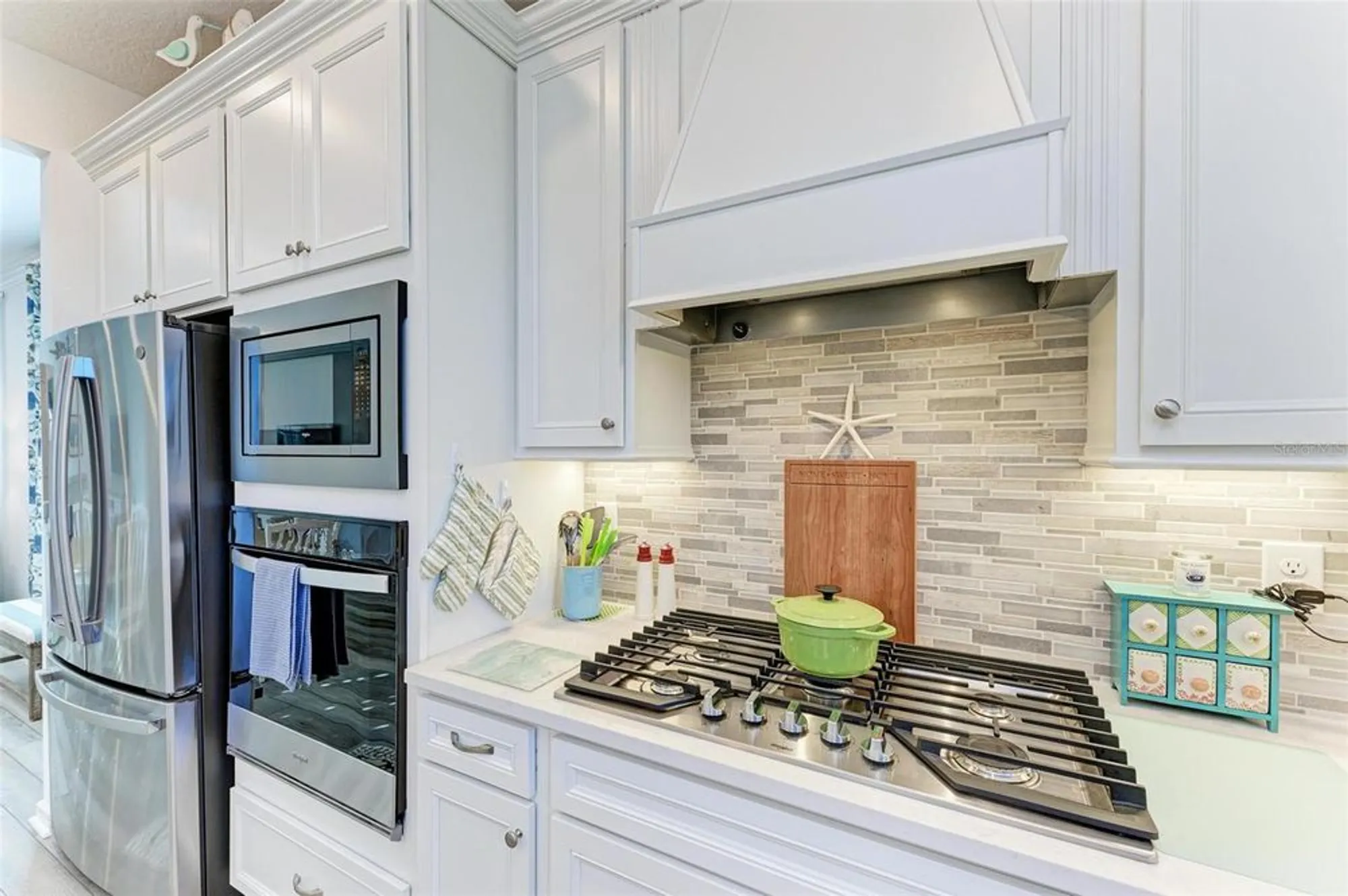 Property Slideshow image 20 of 79 | 9272 ballaster pointe loop, Parrish, FL, 34219