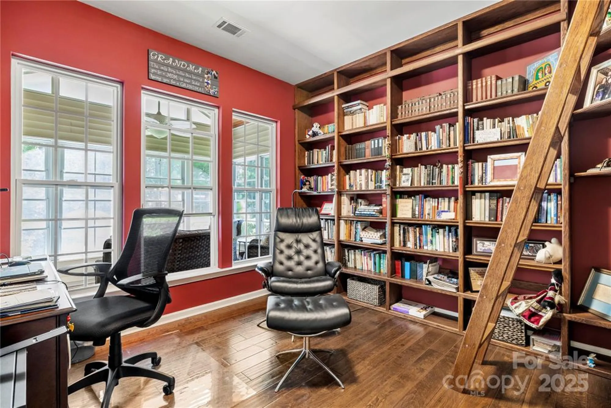 Property Slideshow image 15 of 45 | 48527 snap dragon ln, Indian Land, SC, 29707