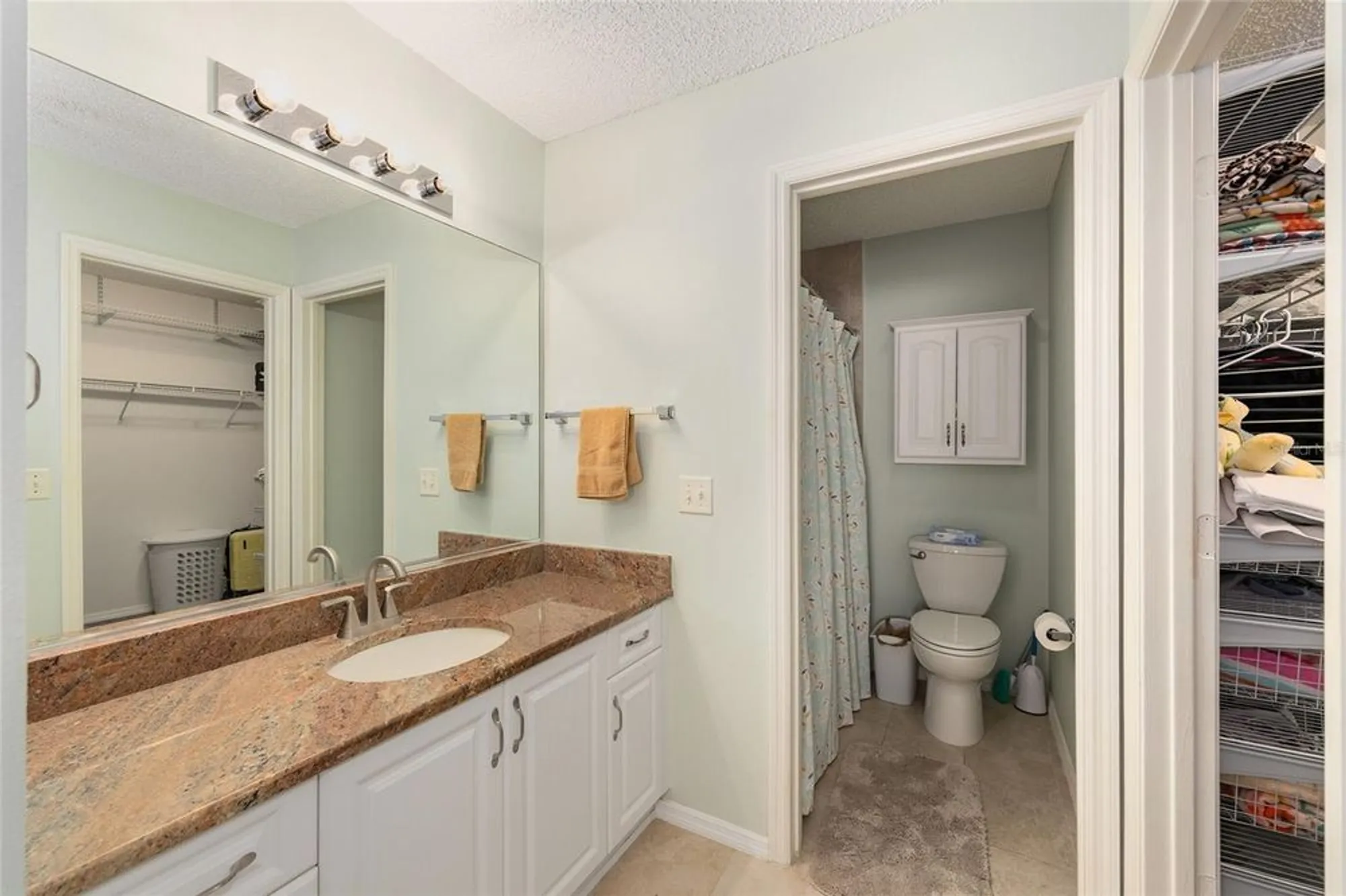 Property Slideshow image 28 of 45 | 2805 burgos dr, The Villages, FL, 32162