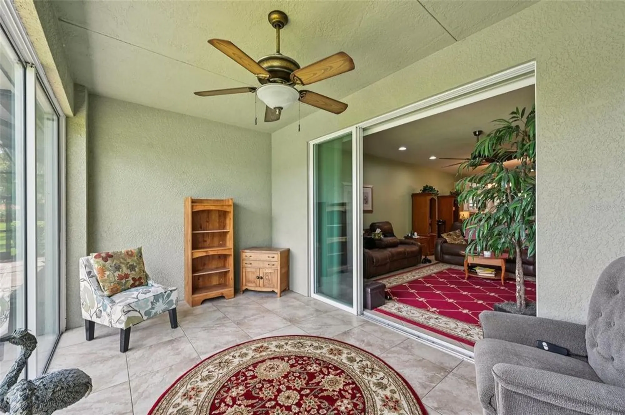 Property Slideshow image 34 of 74 | 15837 aurora lake cir, Wimauma, FL, 33598