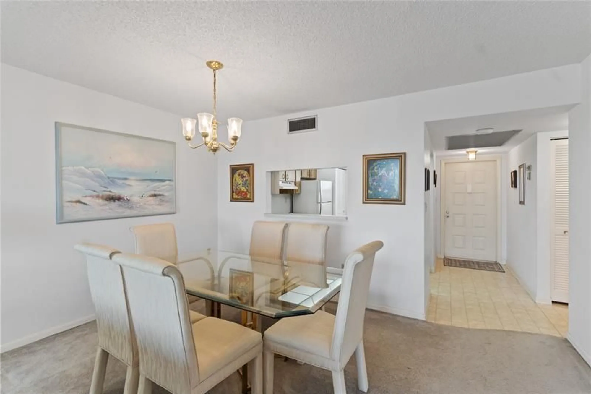 Property Slideshow image 6 of 38 | 900 colony point cir 511, Pembroke Pines, FL, 33026