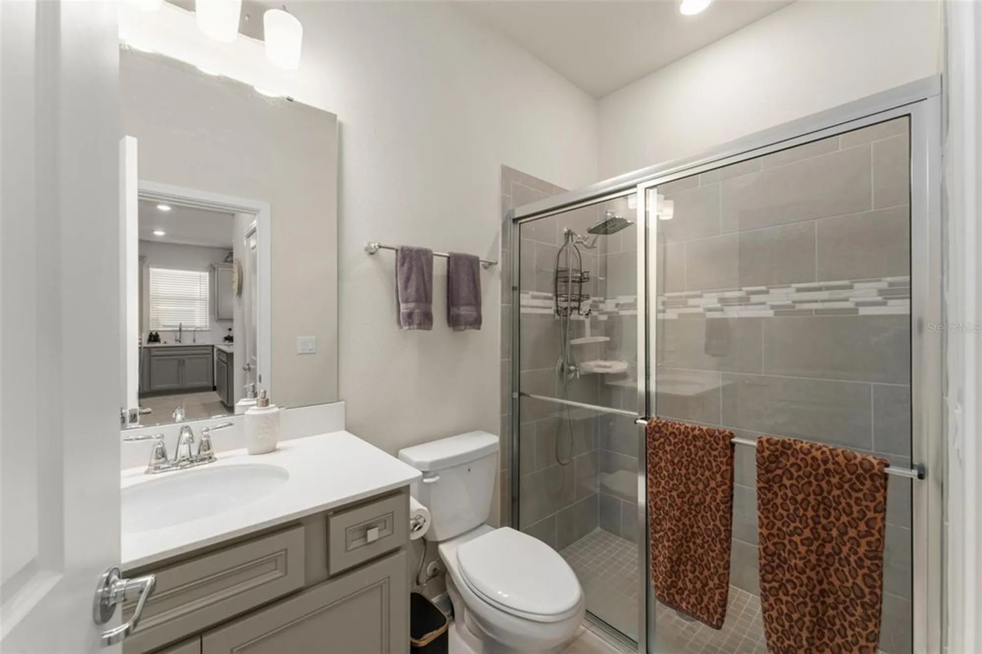 Property Slideshow image 27 of 50 | 1855 spring shower cir, Kissimmee, FL, 34744