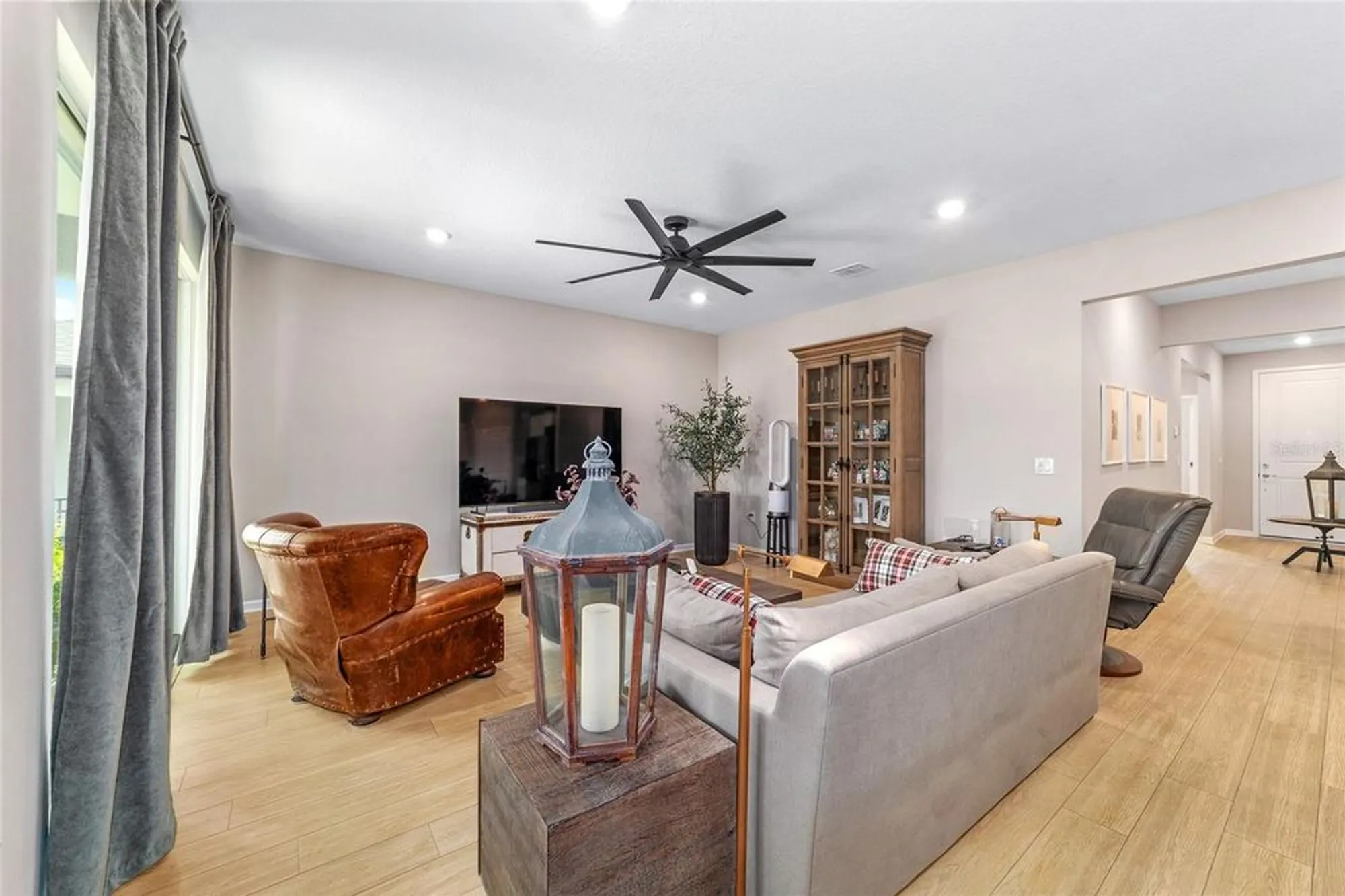 Property Slideshow image 10 of 62 | 8464 sw 52nd lane rd, Ocala, FL, 34481