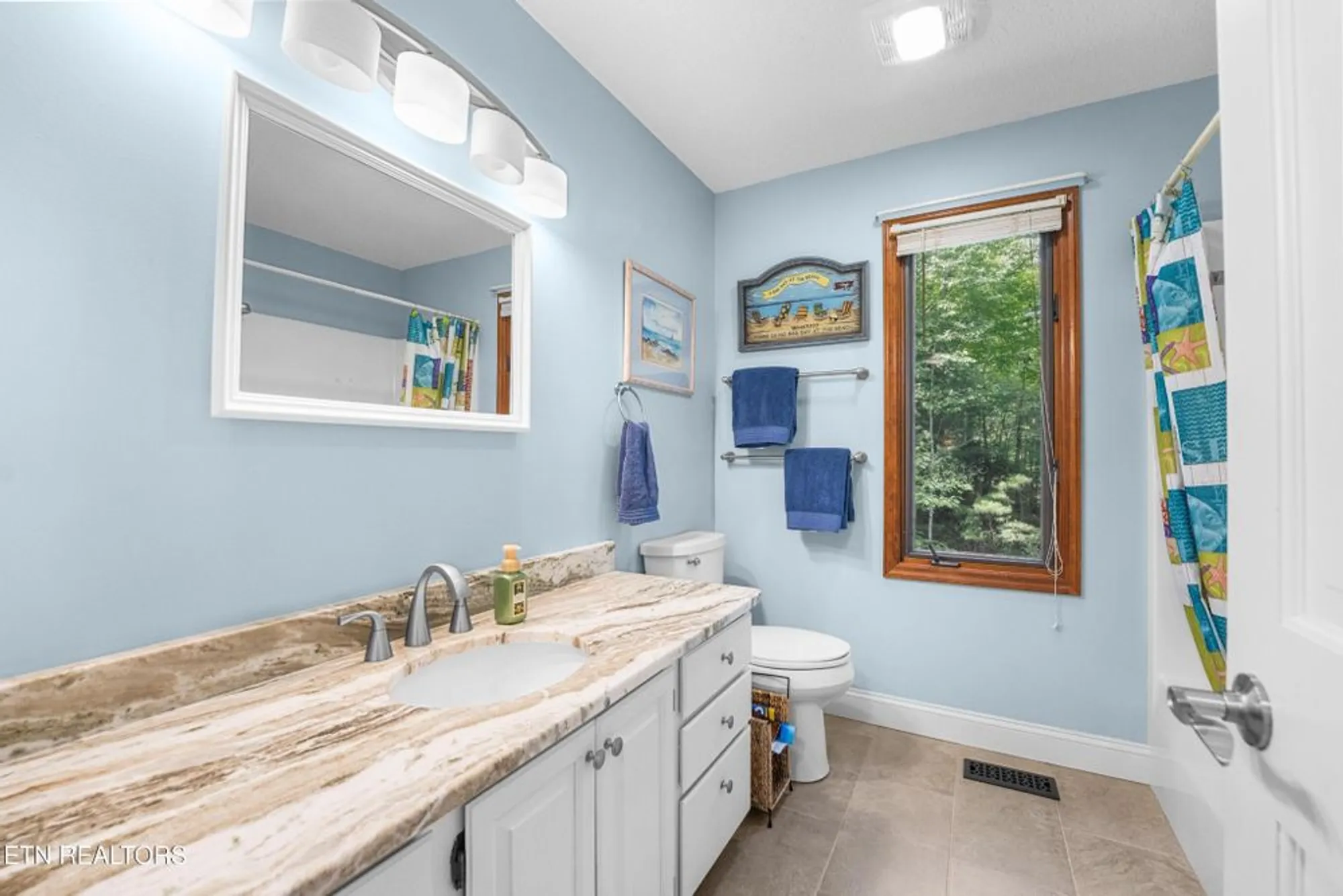 Property Slideshow image 25 of 52 | 116 knollwood ln, Crossville, TN, 38558