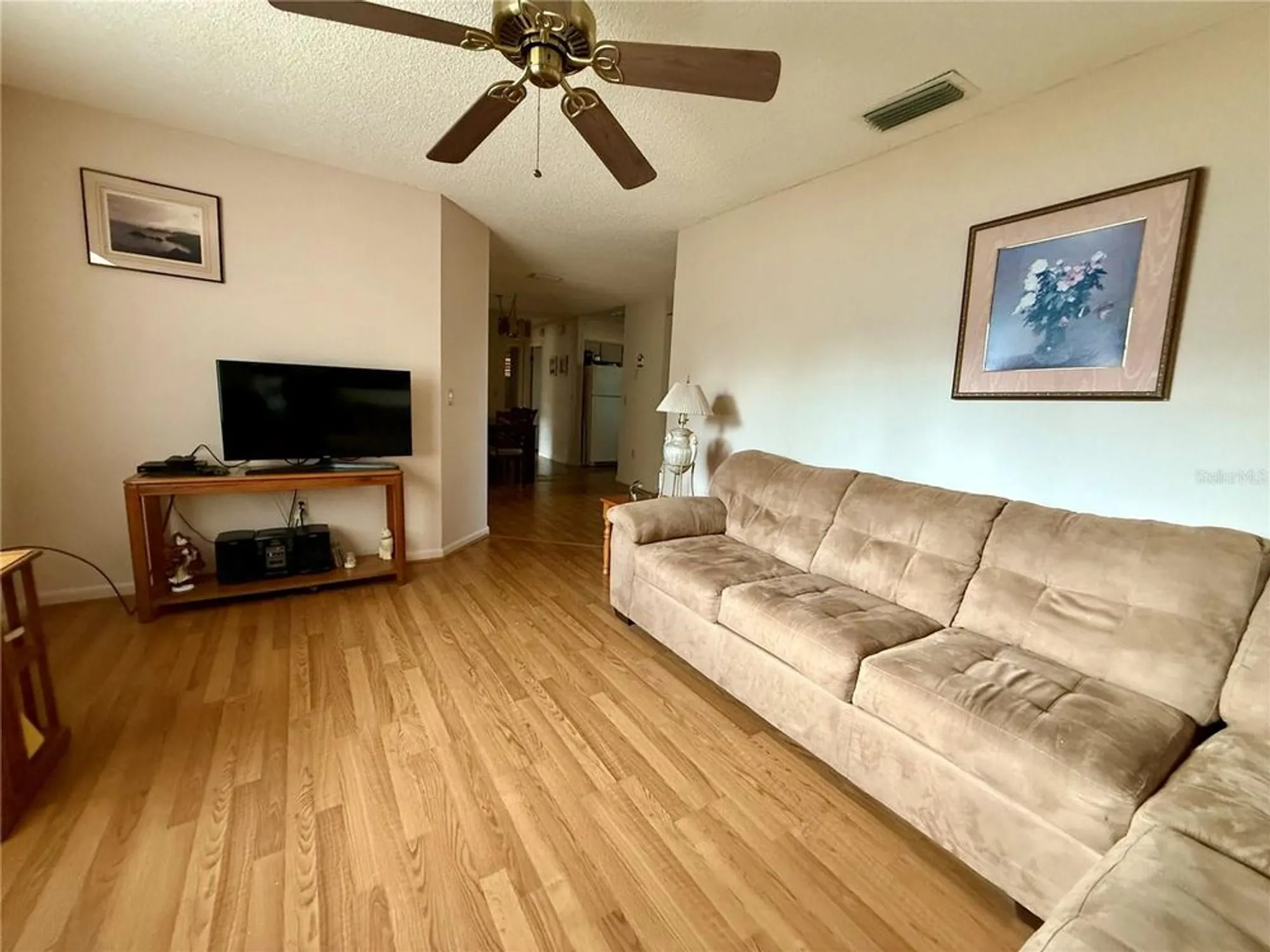 Property Slideshow image 7 of 29 | 2105 greenlaw ct # 2105, Leesburg, FL, 34788