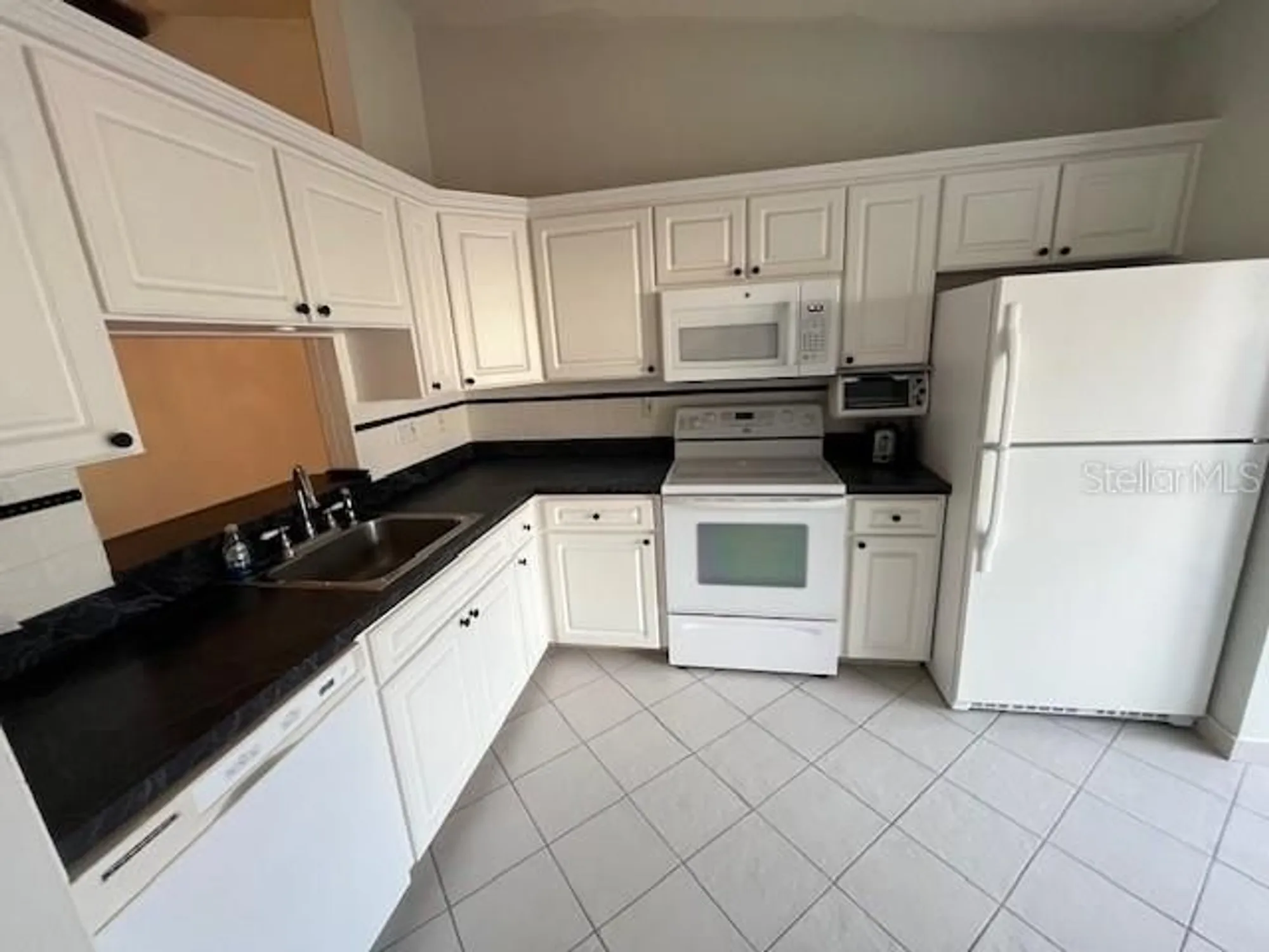 Property Slideshow image 7 of 28 | 1725 pine ridge way e apt e c, Palm Harbor, FL, 34684