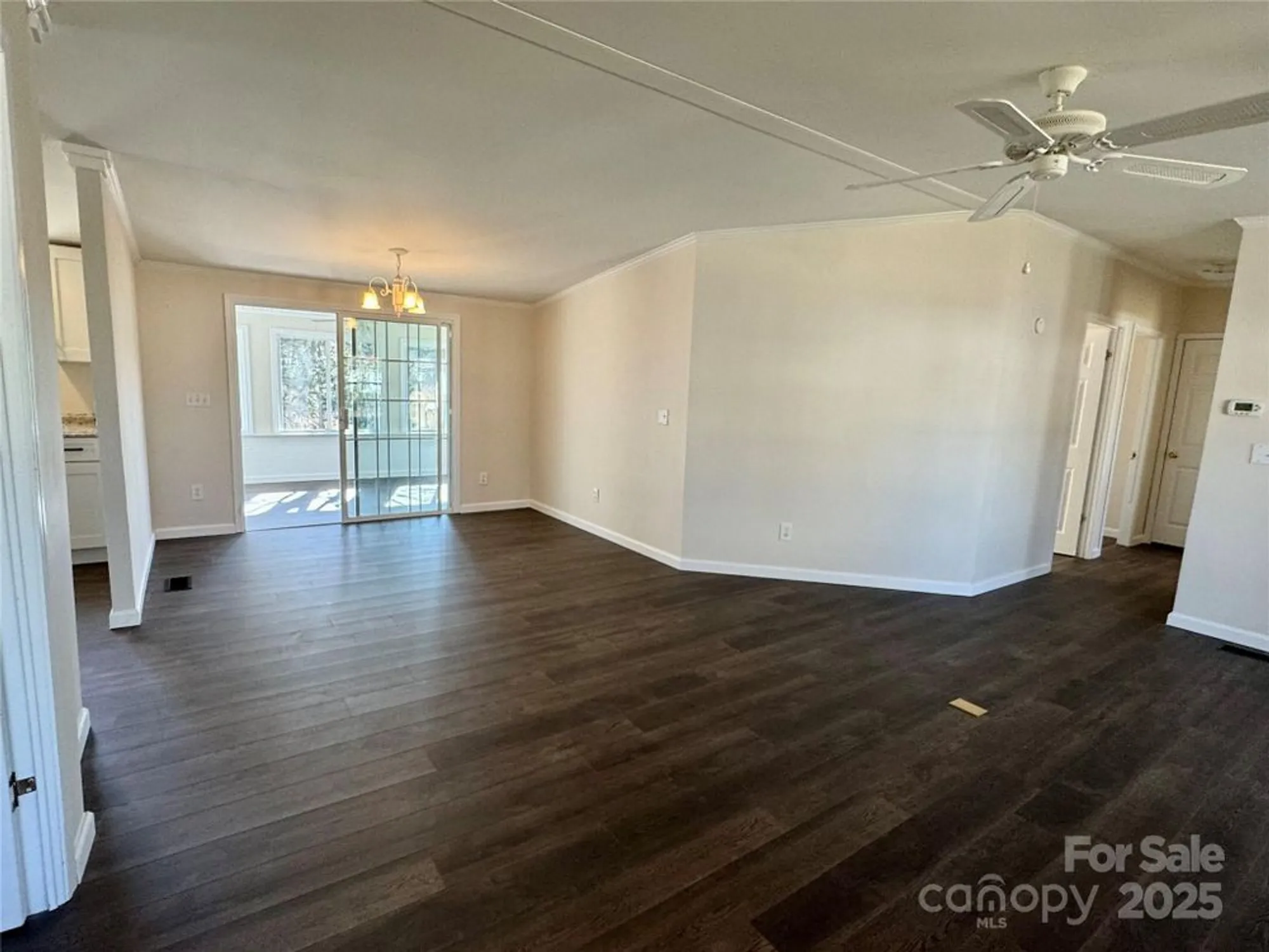 Property Slideshow image 4 of 26 | 436 riverwind dr, Hendersonville, NC, 28739