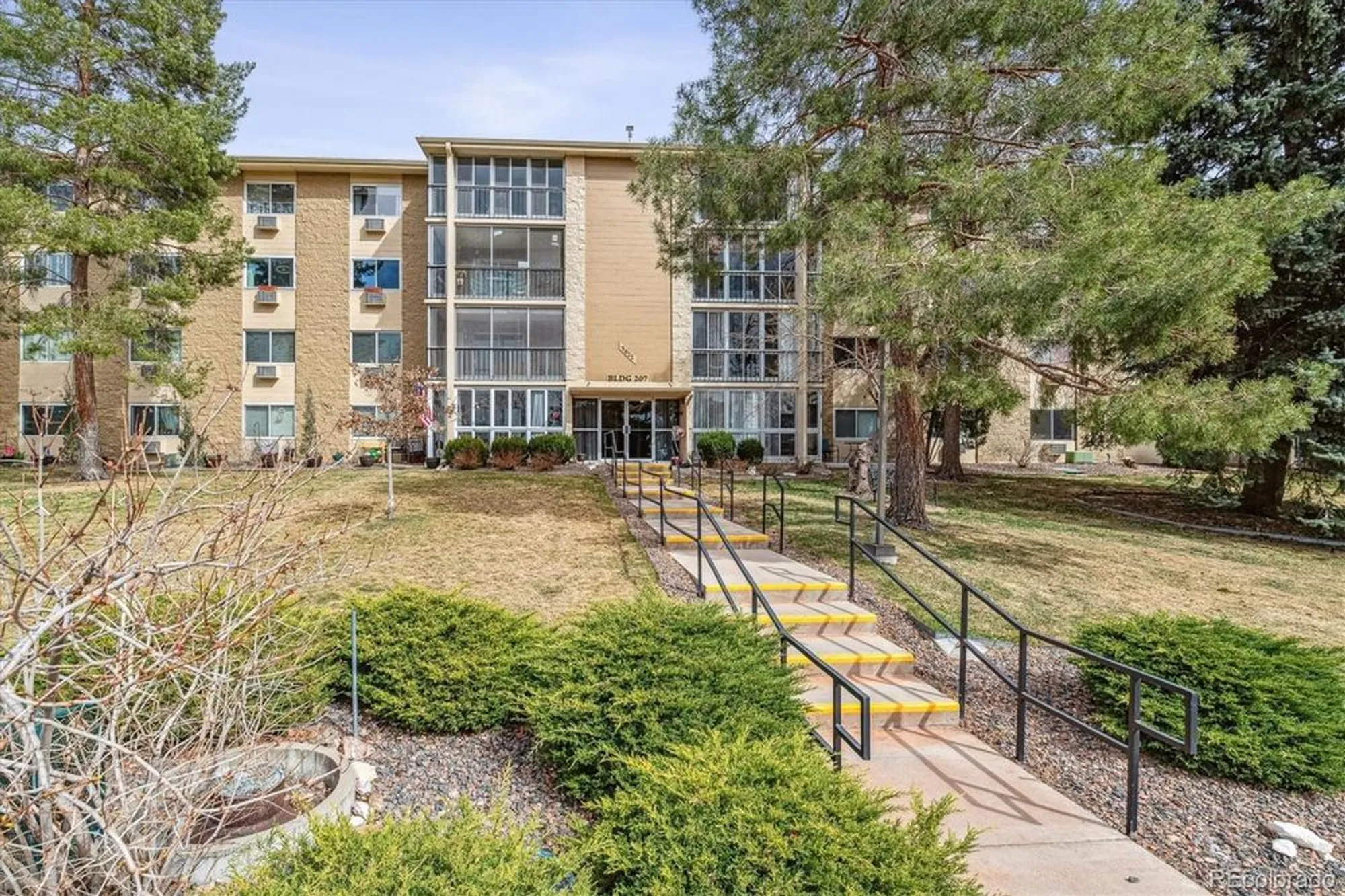 Property Slideshow image 1 of 34 | 3022 s wheeling way 407, Aurora, CO, 80014