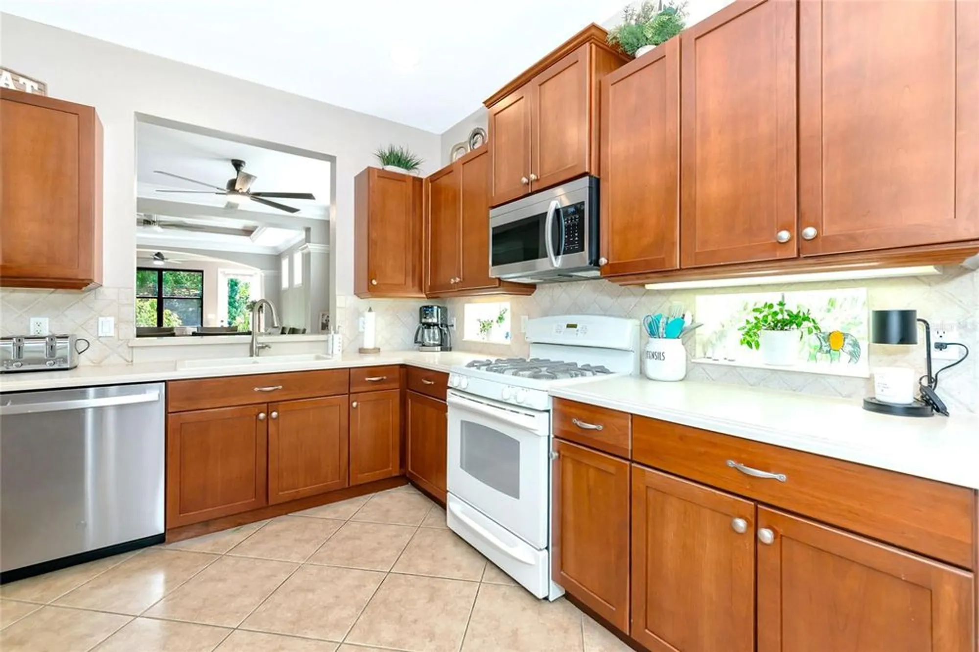 Property Slideshow image 21 of 43 | 6059 wingspan way, Bradenton, FL, 34203