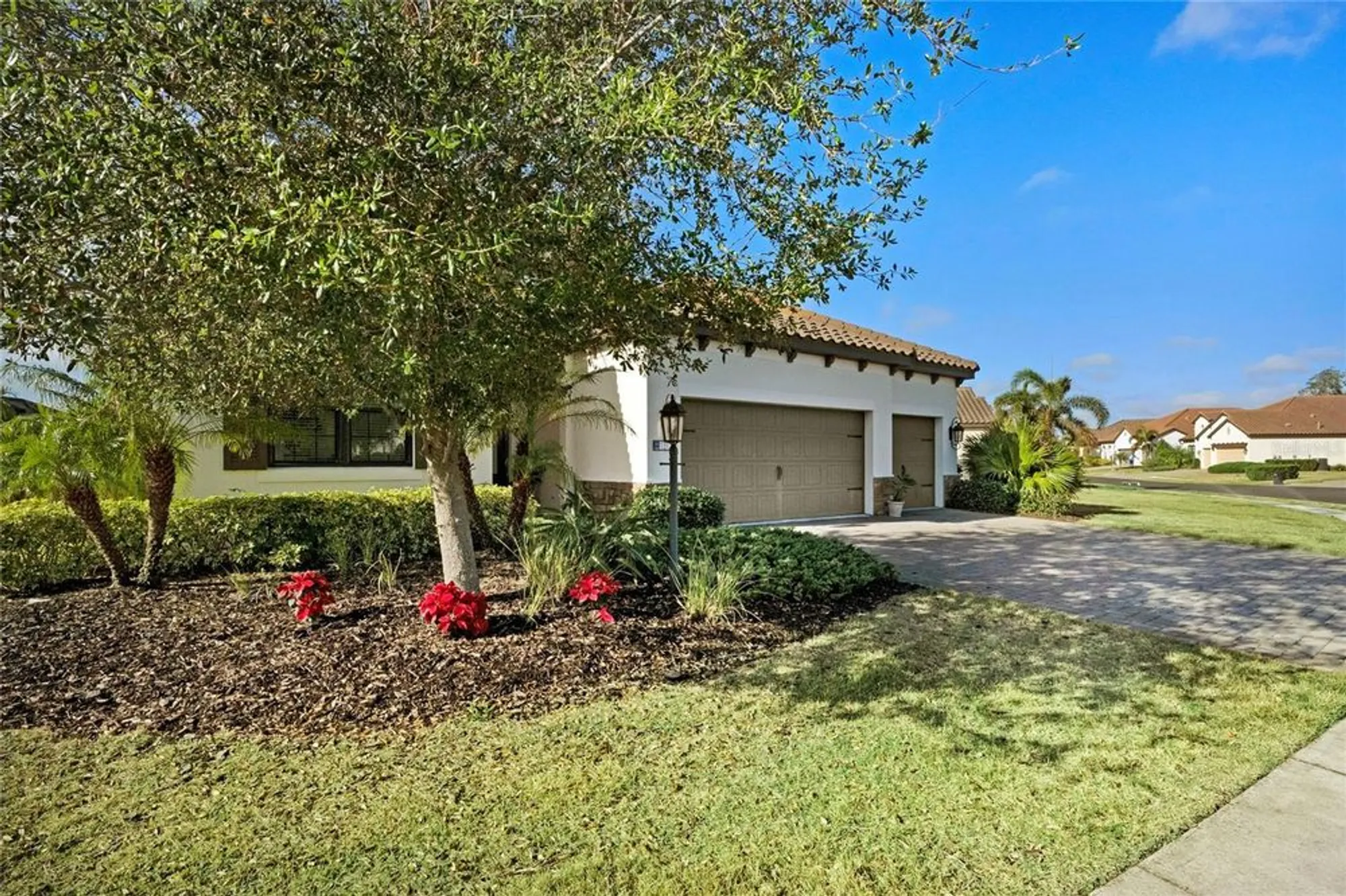 Property Slideshow image 4 of 67 | 13126 indigo way, Bradenton, FL, 34211