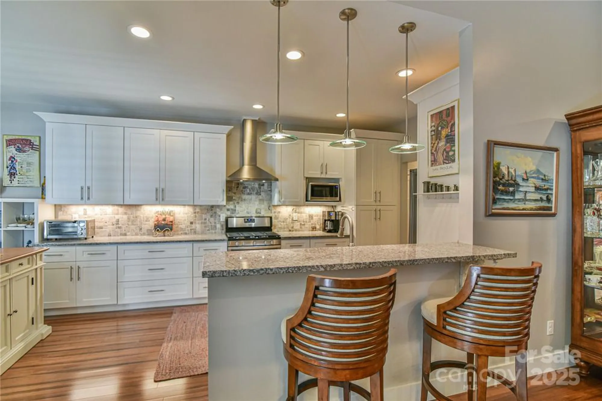 Property Slideshow image 6 of 32 | 34 waterbury ct, Hendersonville, NC, 28791