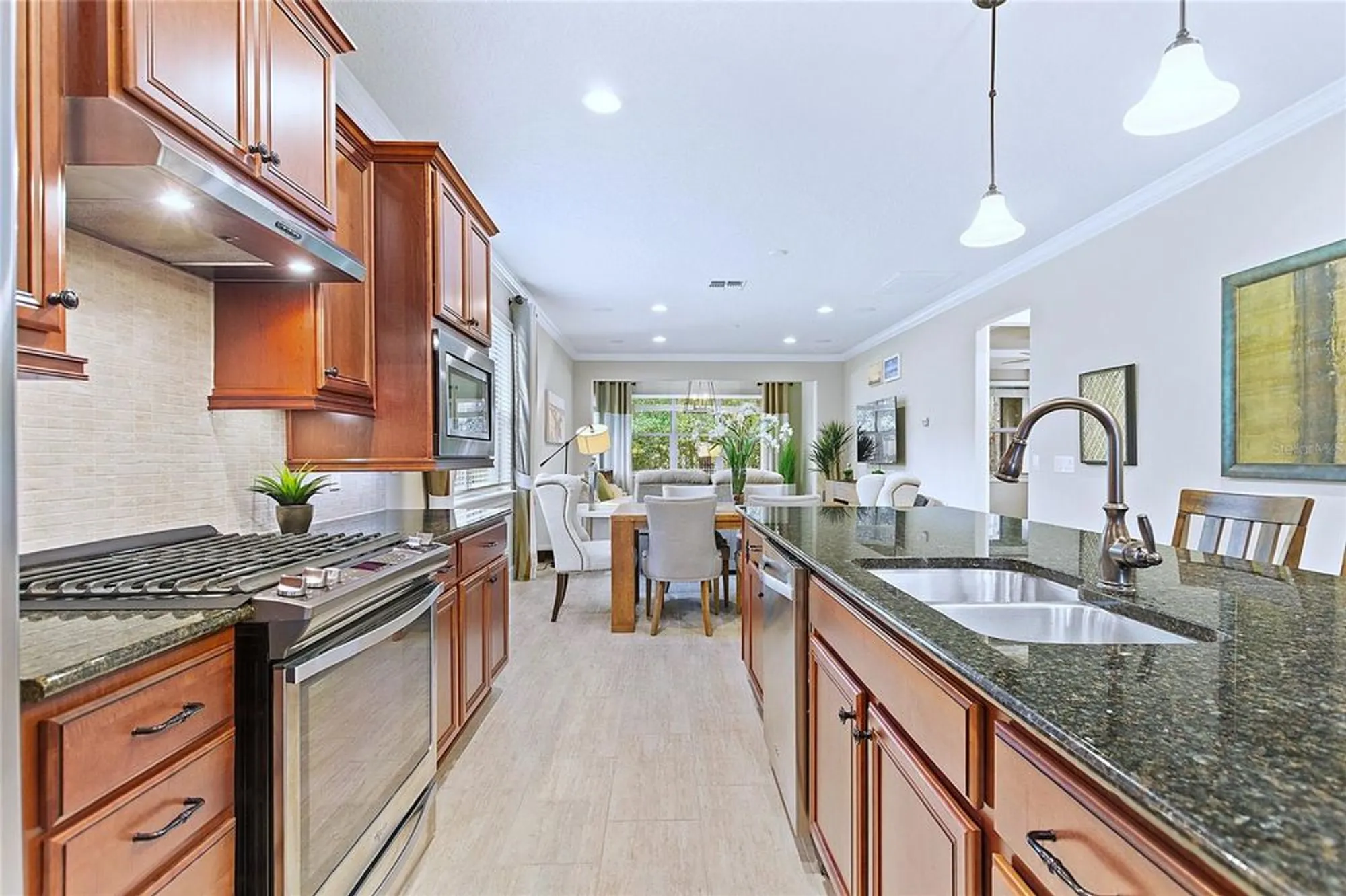 Property Slideshow image 22 of 86 | 513 san sebastian ct, Davenport, FL, 33837