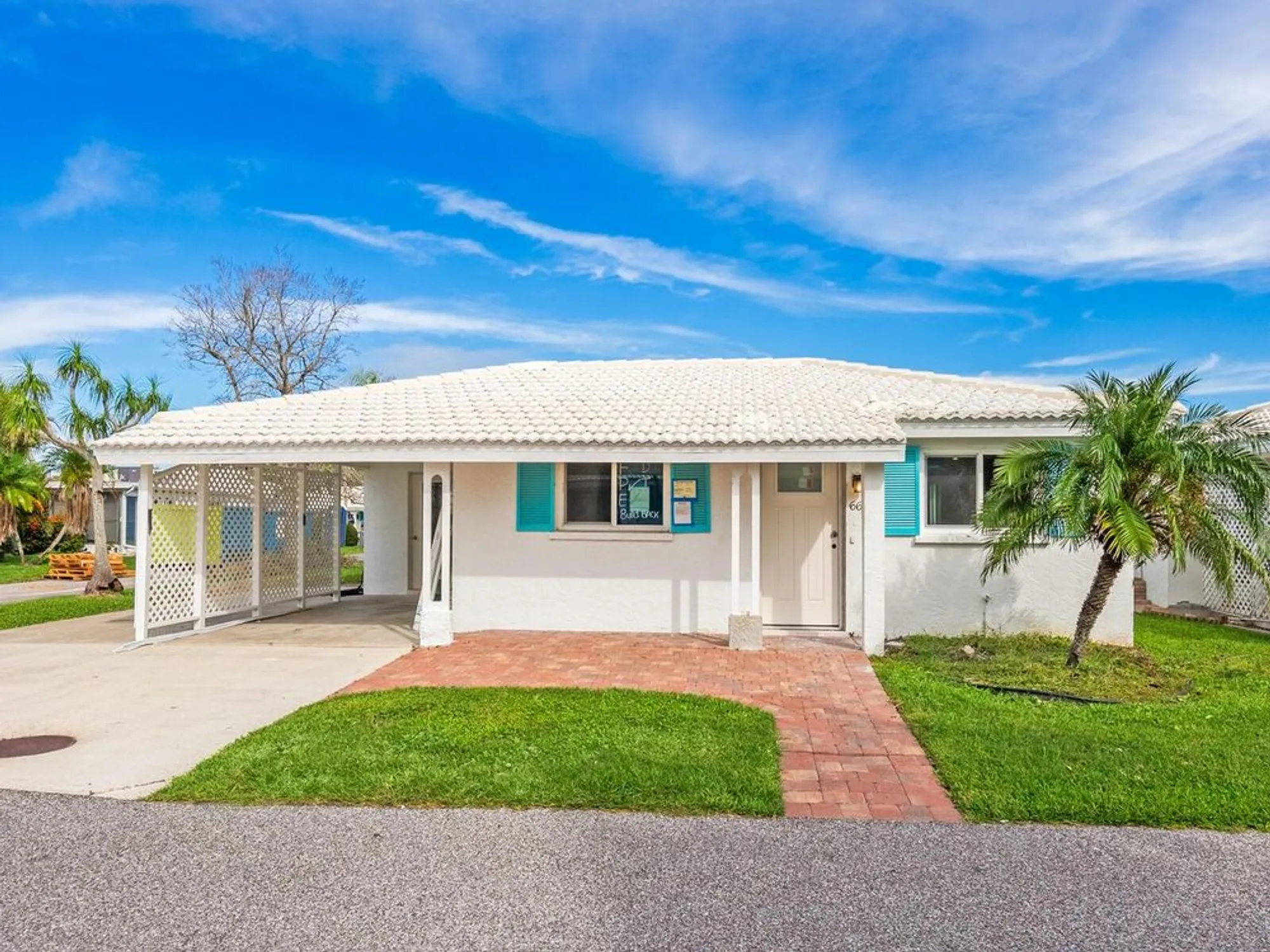 Property Slideshow image 1 of 41 | 667 el centro, Longboat Key, FL, 34228
