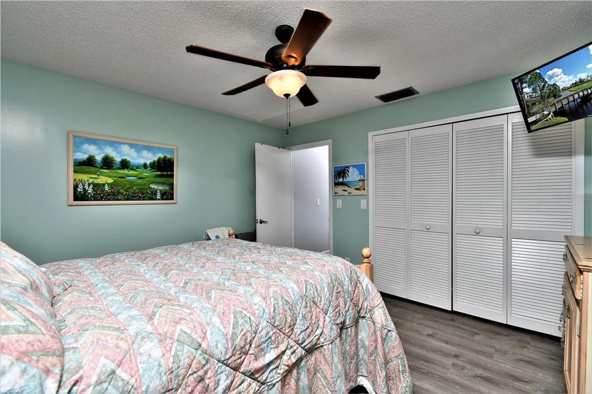 Property Slideshow image 13 of 29 | 3011 matecumbe key rd apt 4, Punta Gorda, FL, 33955