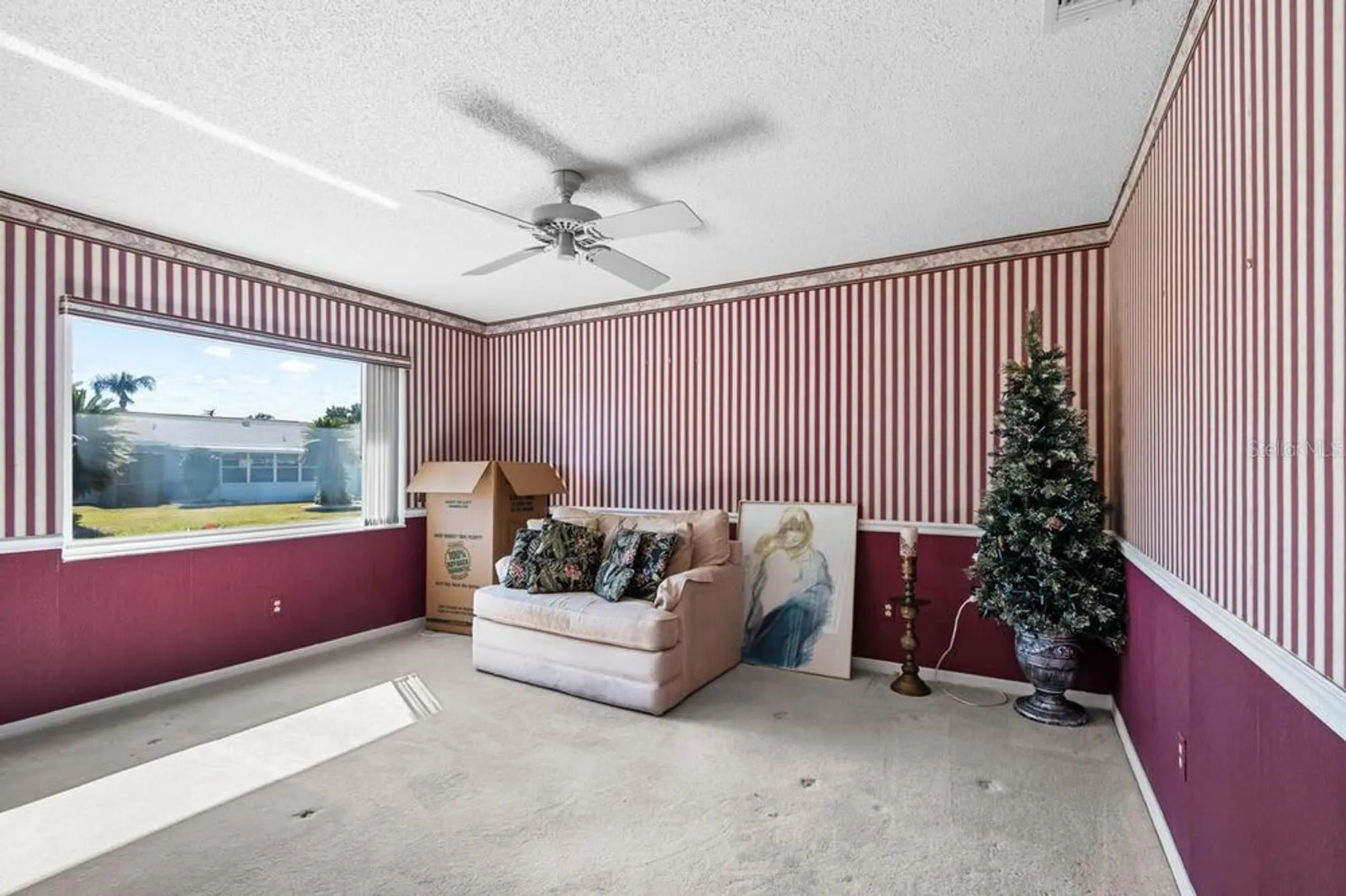 Property Slideshow image 14 of 45 | 606 fort duquesna dr, Sun City Center, FL, 33573