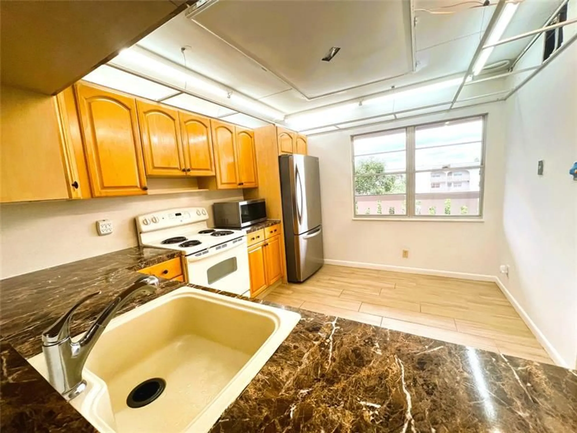 Property Slideshow image 3 of 33 | 3304 aruba way apt l4, Coconut Creek, FL, 33066