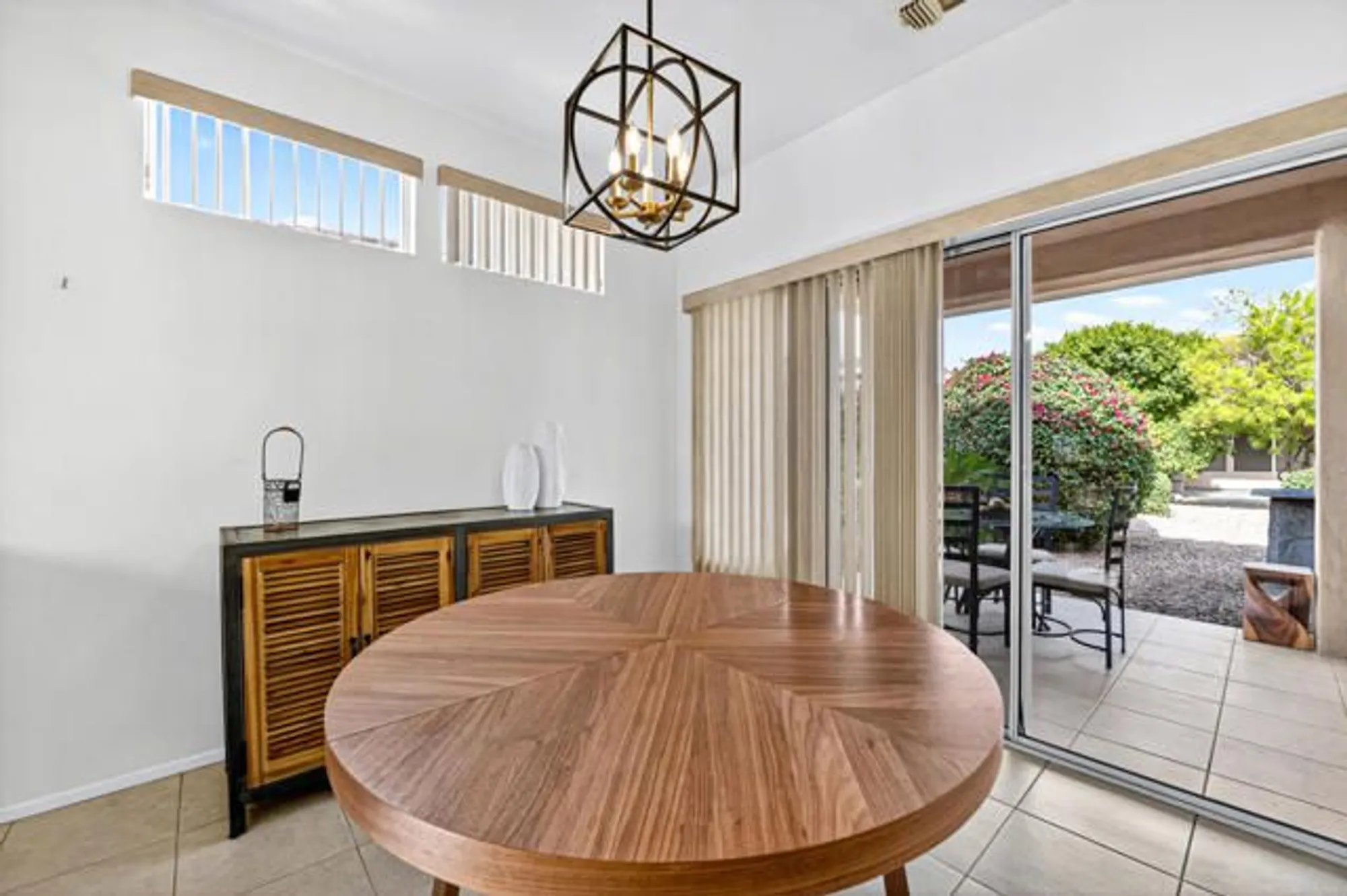 Property Slideshow image 6 of 40 | 78350 prairie flower dr, Palm Desert, CA, 92211