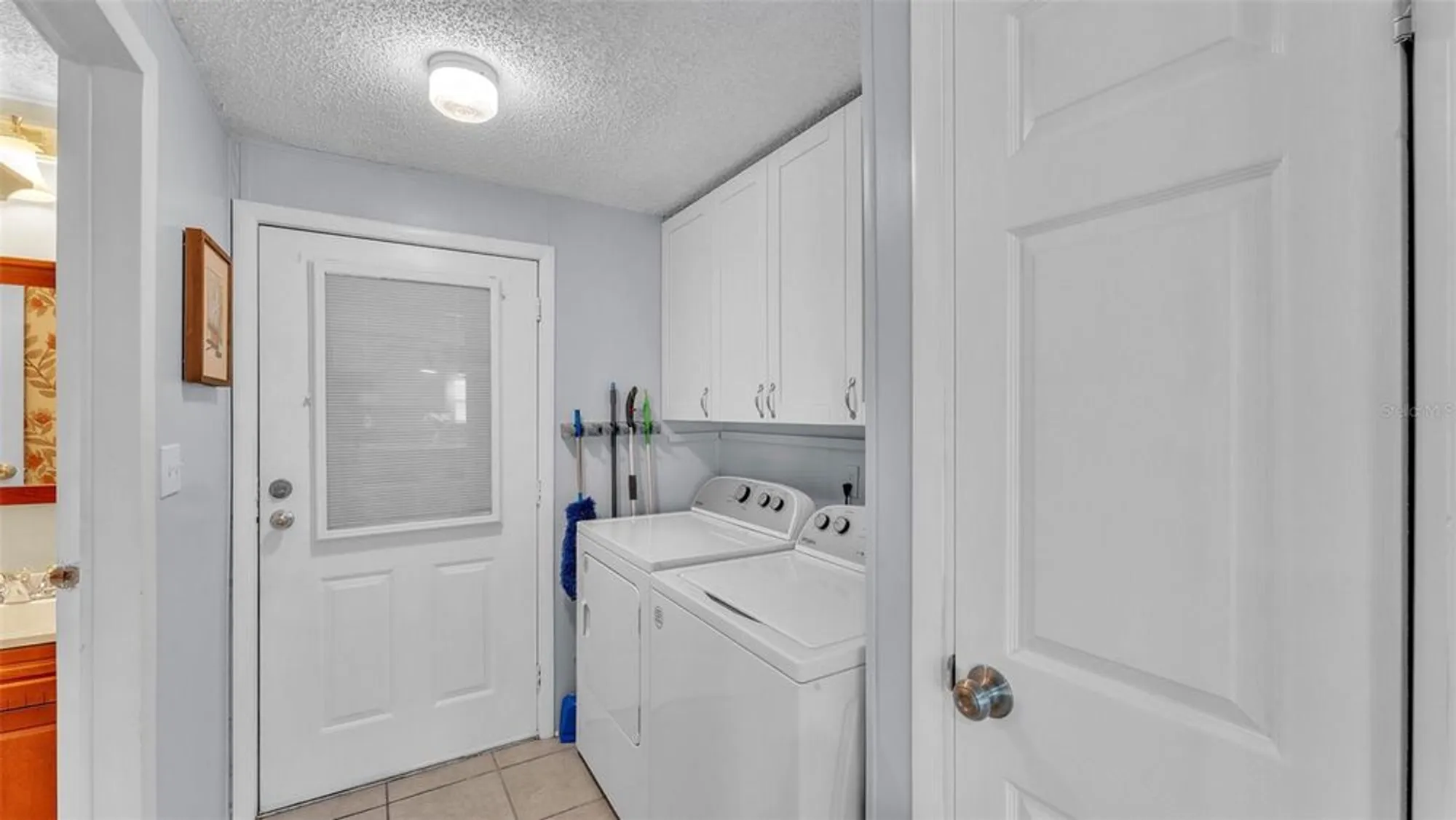 Property Slideshow image 28 of 48 | 3279 pebble bend dr, Lakeland, FL, 33810