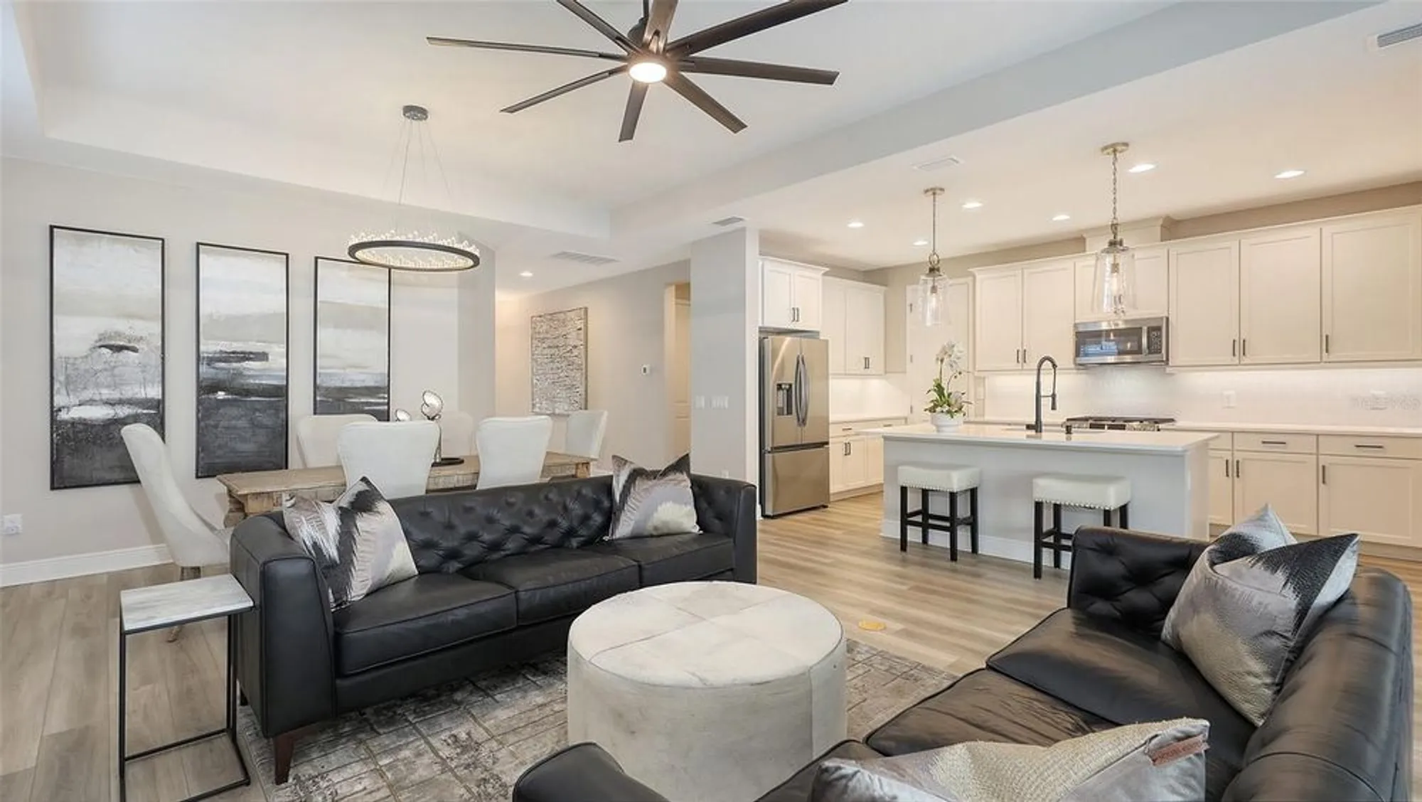 Property Slideshow image 12 of 78 | 17744 savory mist cir, Lakewood Ranch, FL, 34211