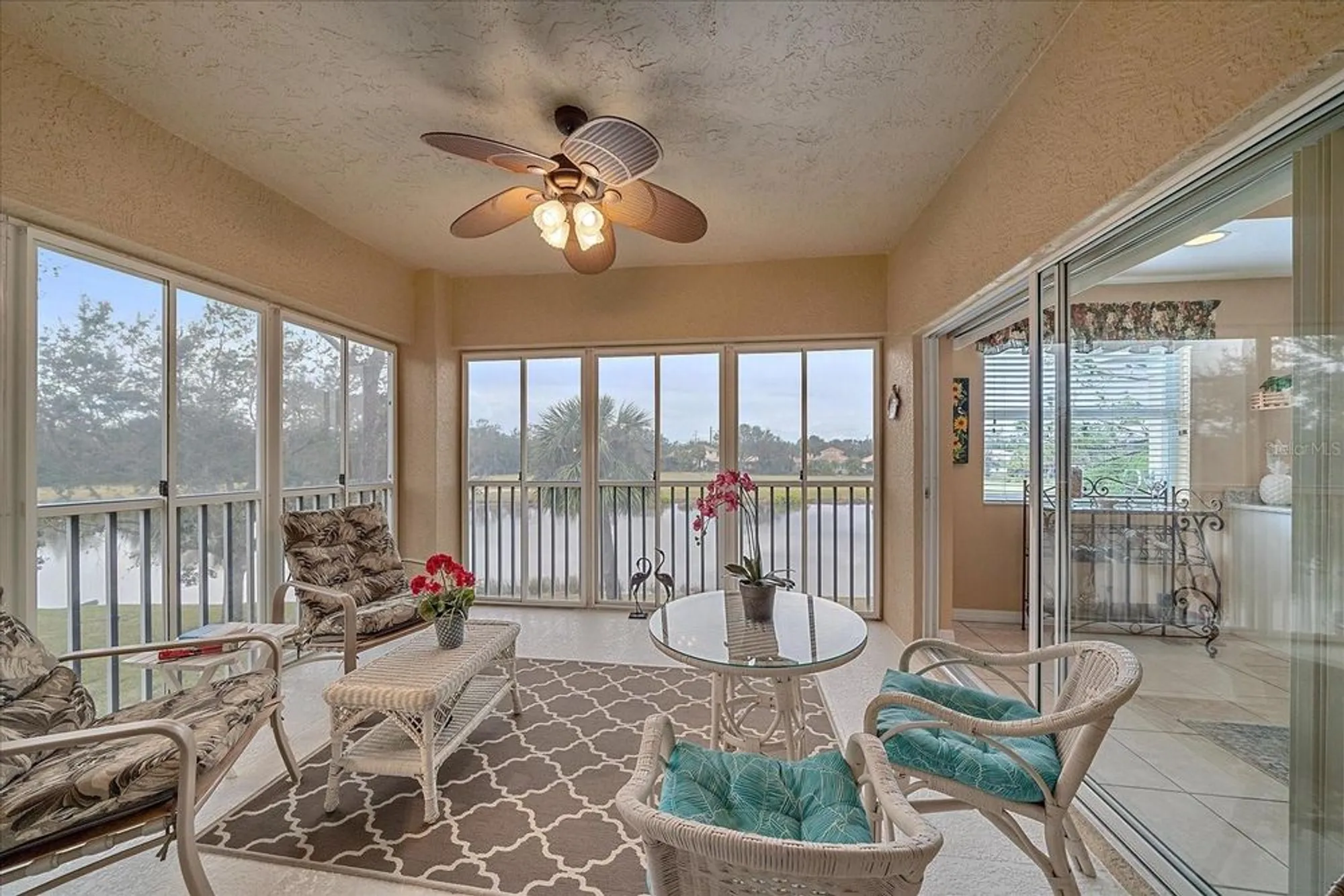 Property Slideshow image 26 of 44 | 6334 grand oak cir 201, Bradenton, FL, 34203