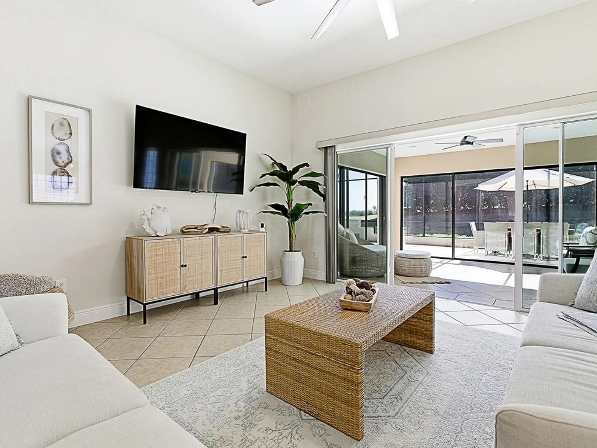 Property Slideshow image 19 of 62 | 1064 alcove loop, The Villages, FL, 32162